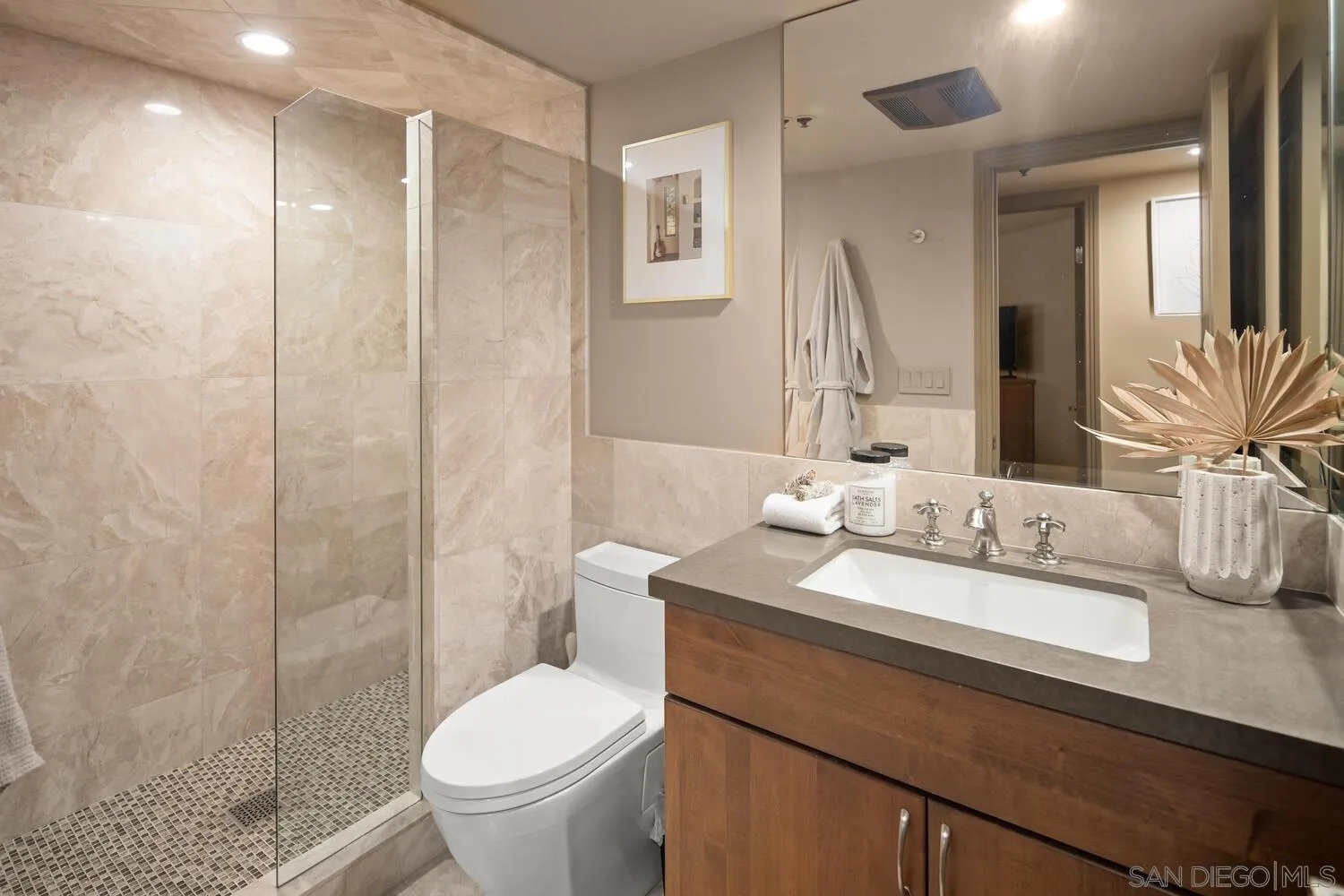 1221 Parker Pl Unit 15