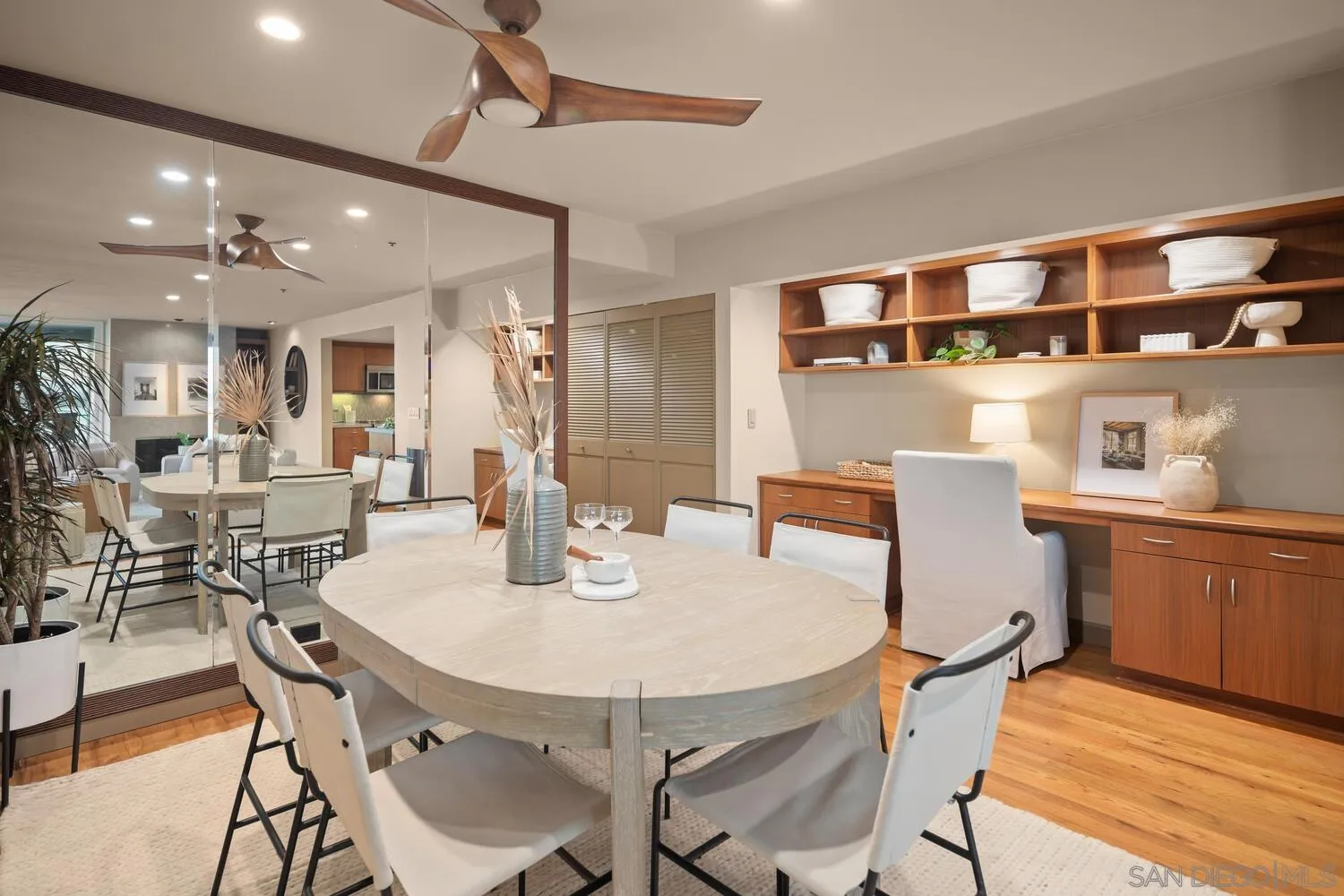 1221 Parker Pl Unit 15