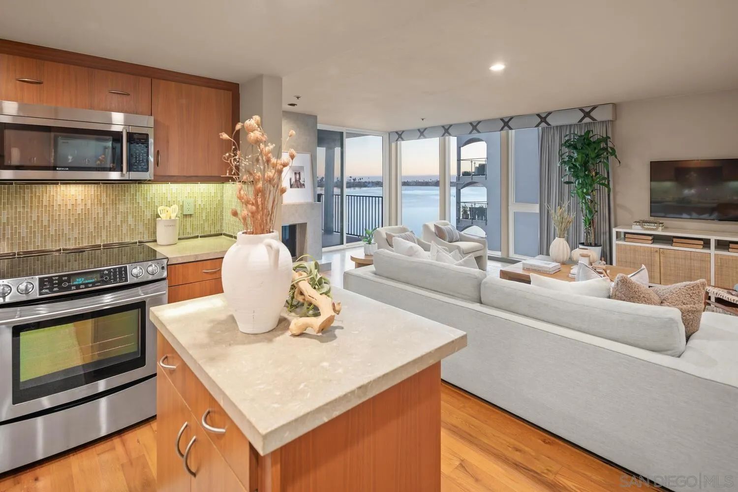 1221 Parker Pl Unit 15