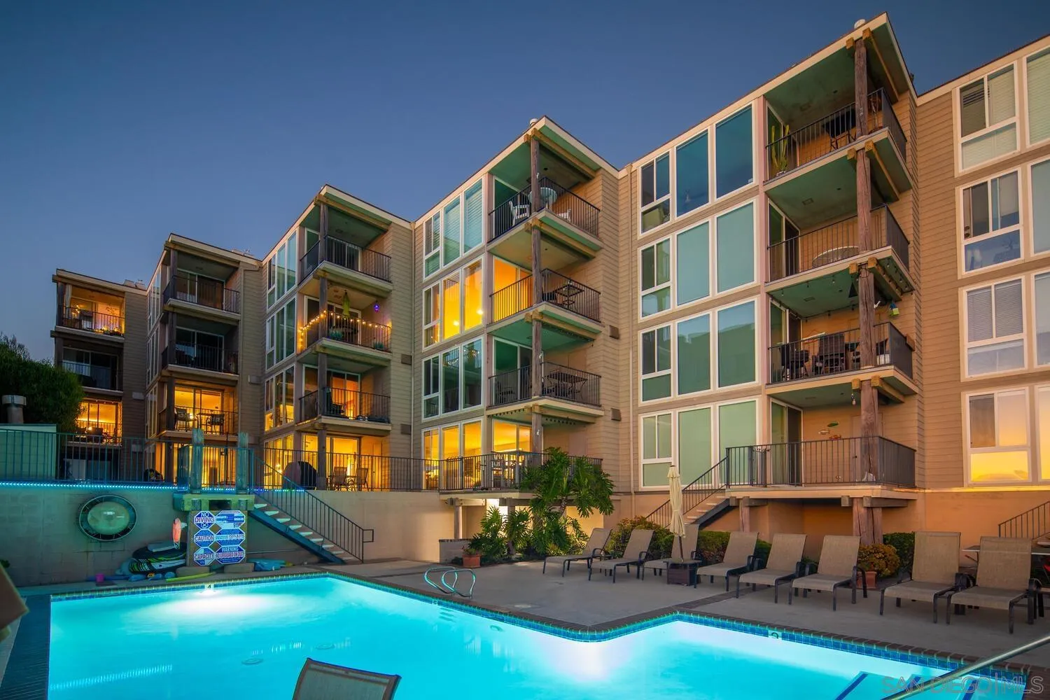 1221 Parker Pl Unit 15