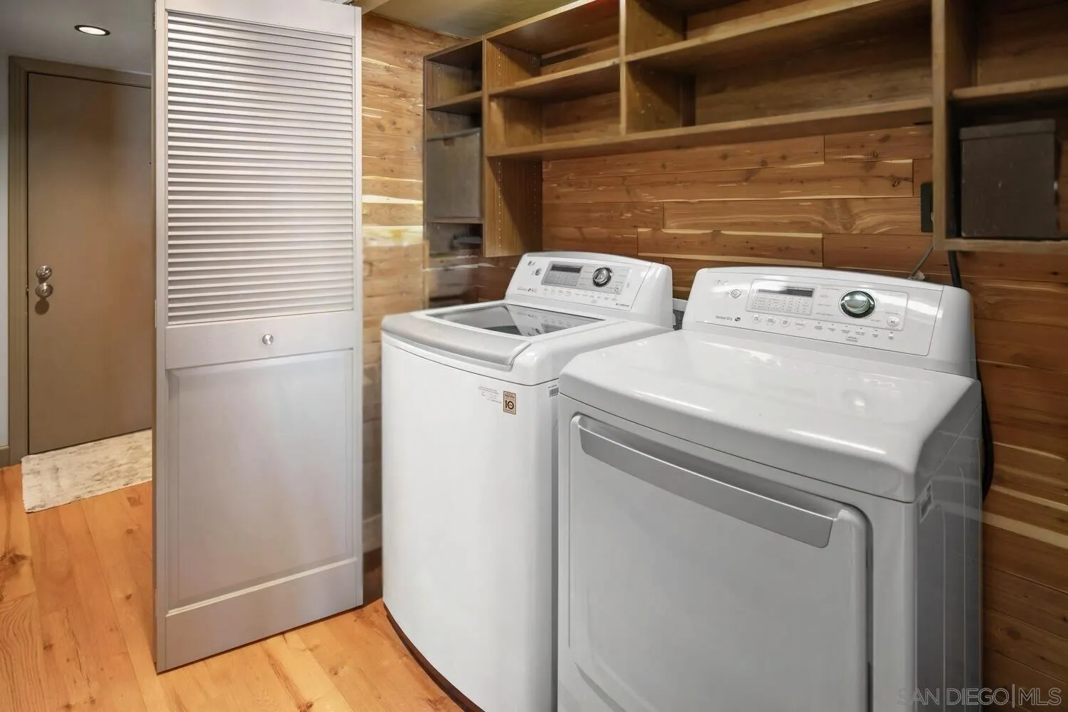 1221 Parker Pl Unit 15