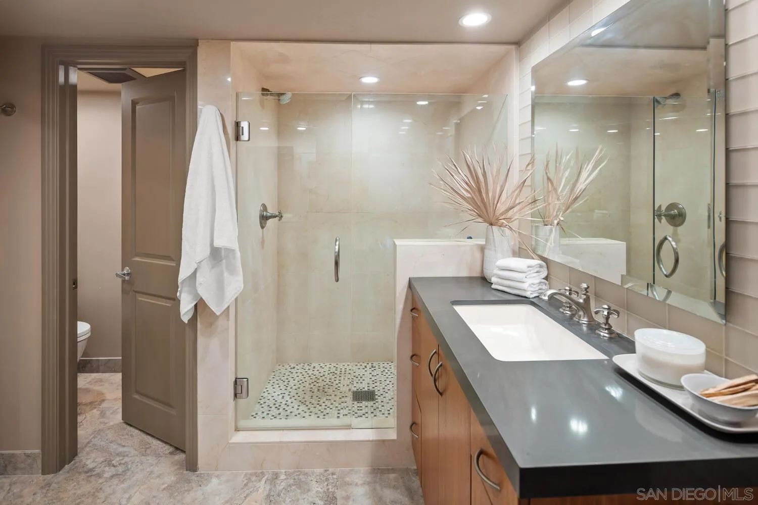 1221 Parker Pl Unit 15