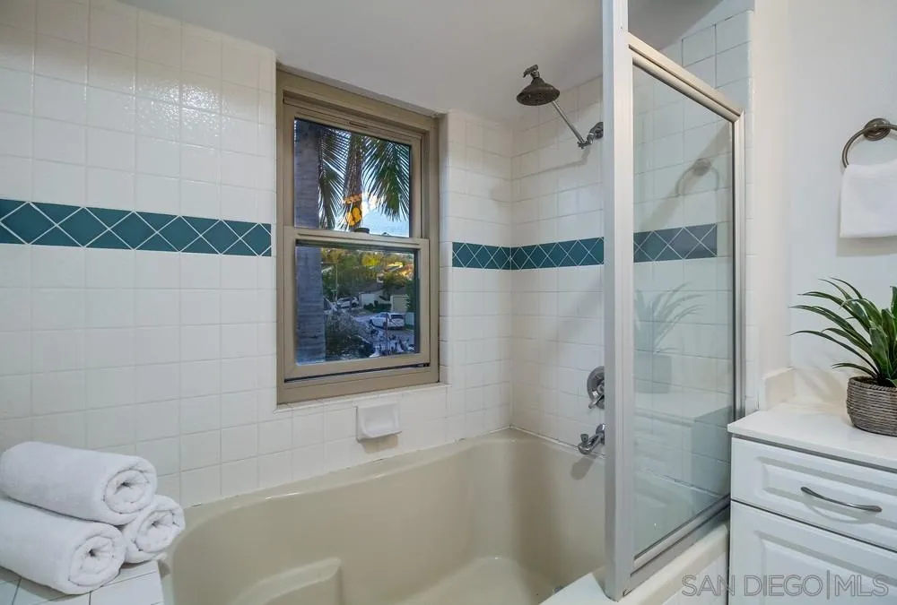 5664 Menorca Drive