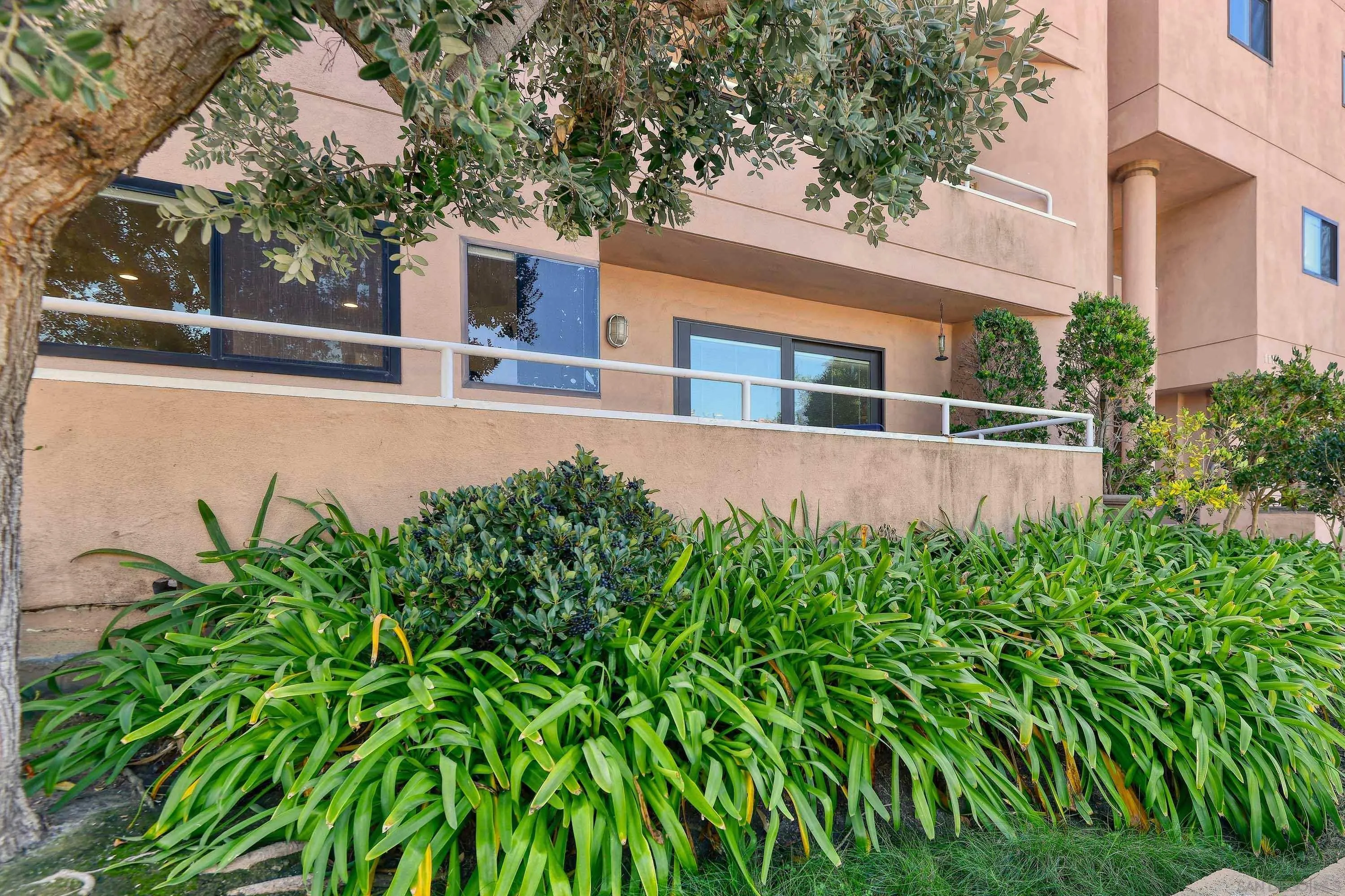 1115 Pearl St Unit 1
