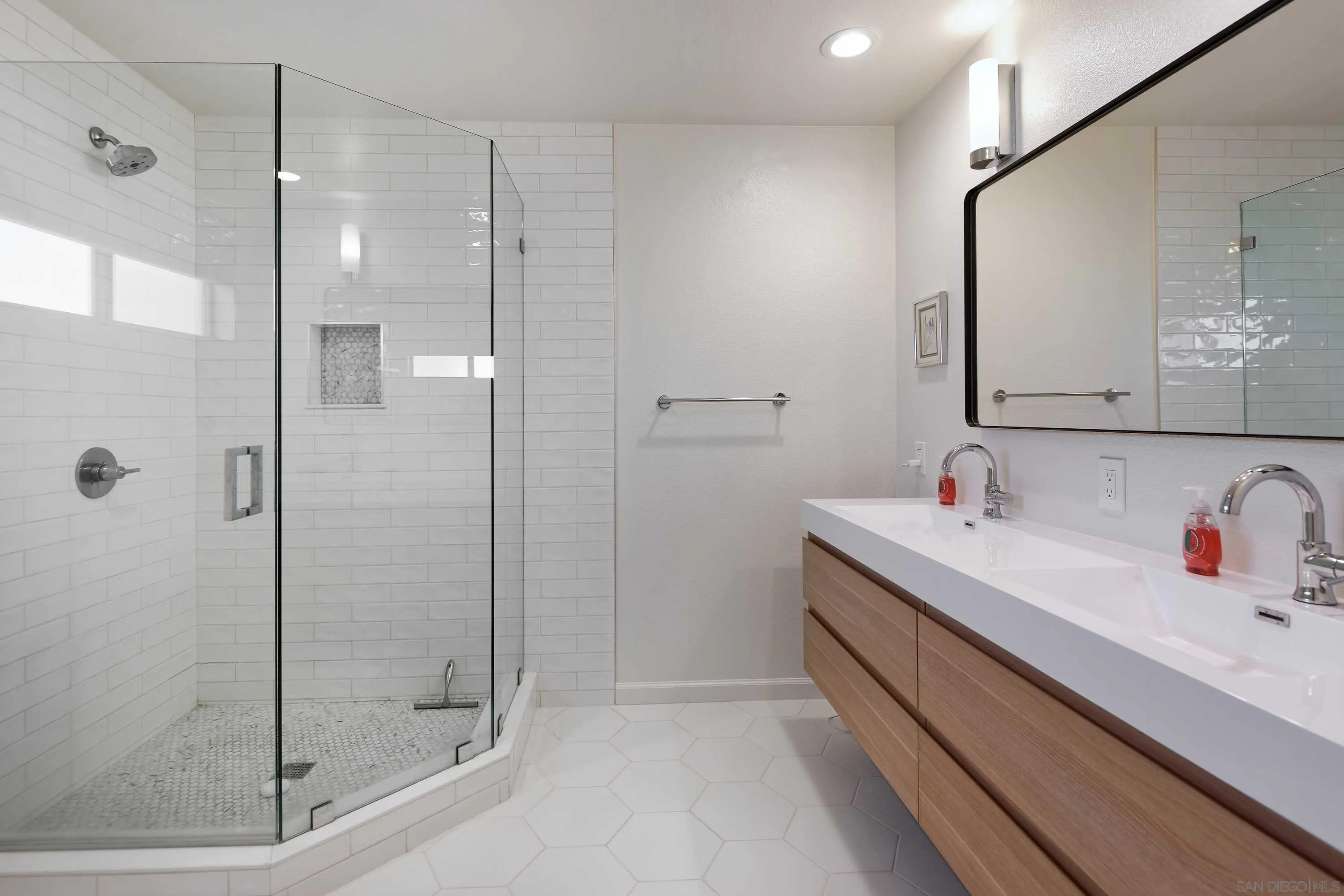 1115 Pearl St Unit 1