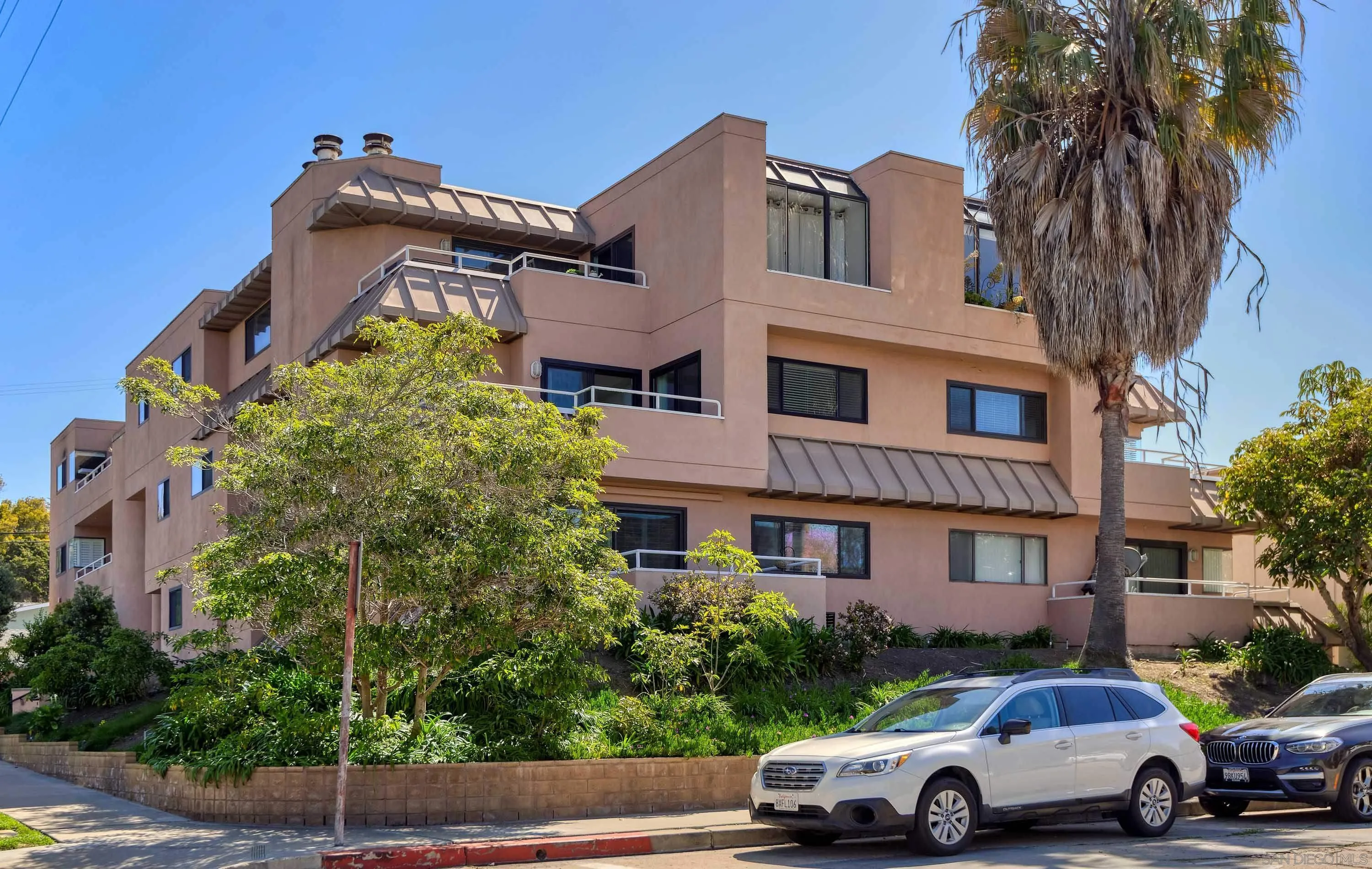 1115 Pearl St Unit 1
