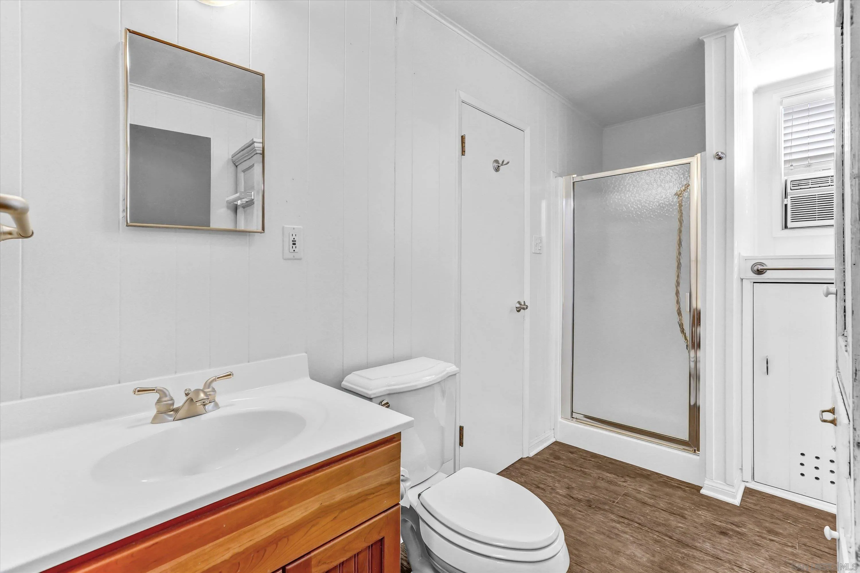 3258 Pine Hills