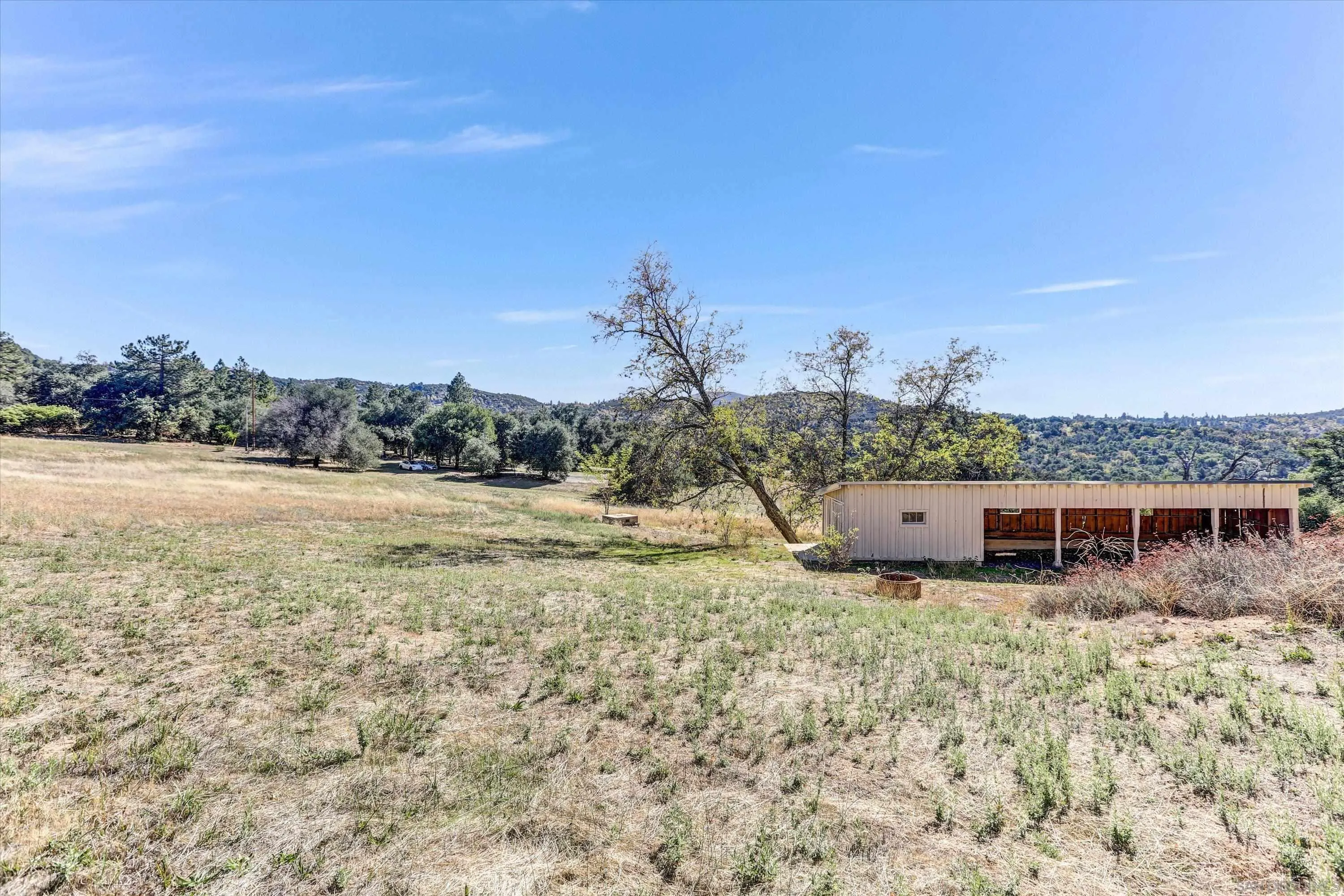 3258 Pine Hills