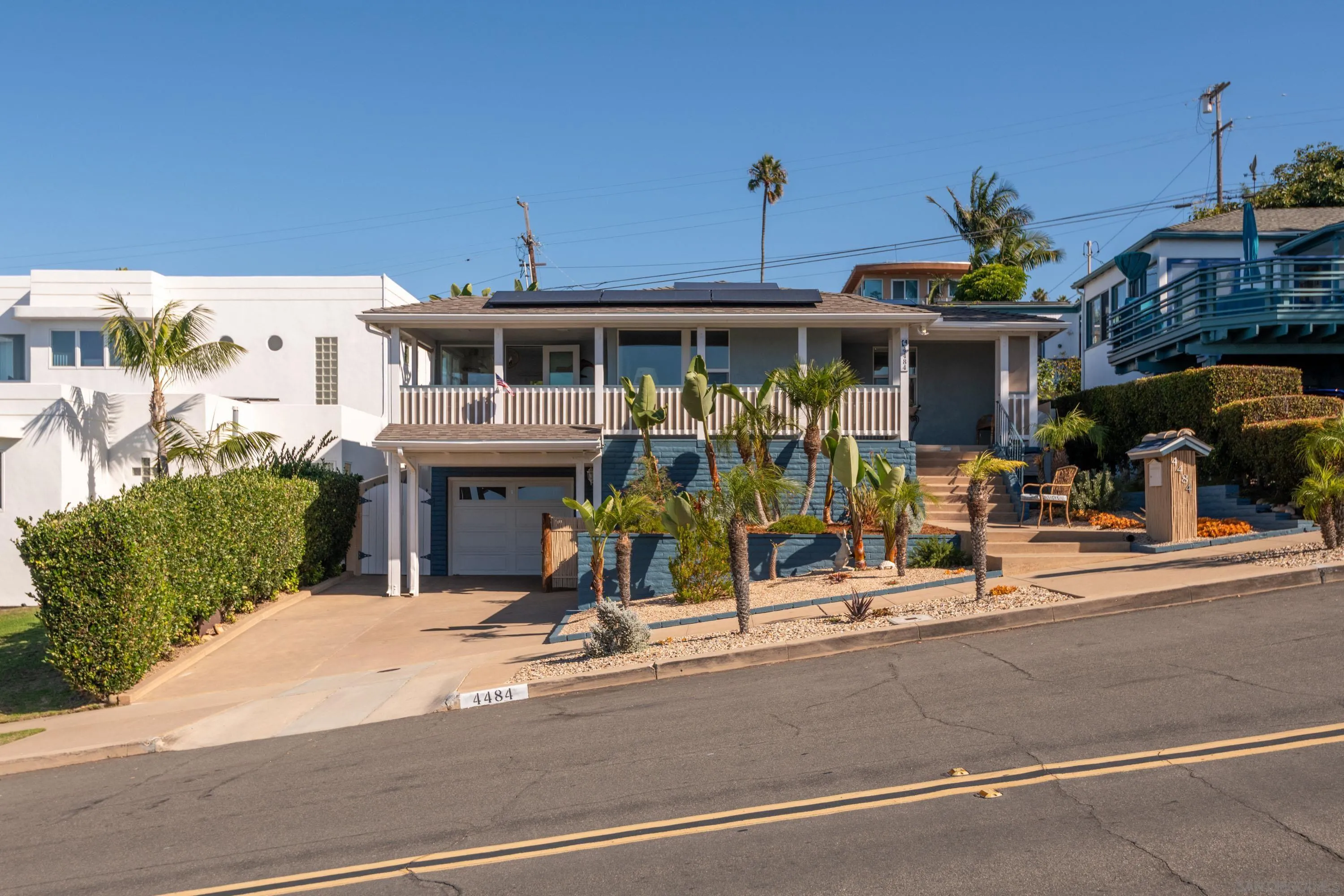 4484 Orchard Ave
