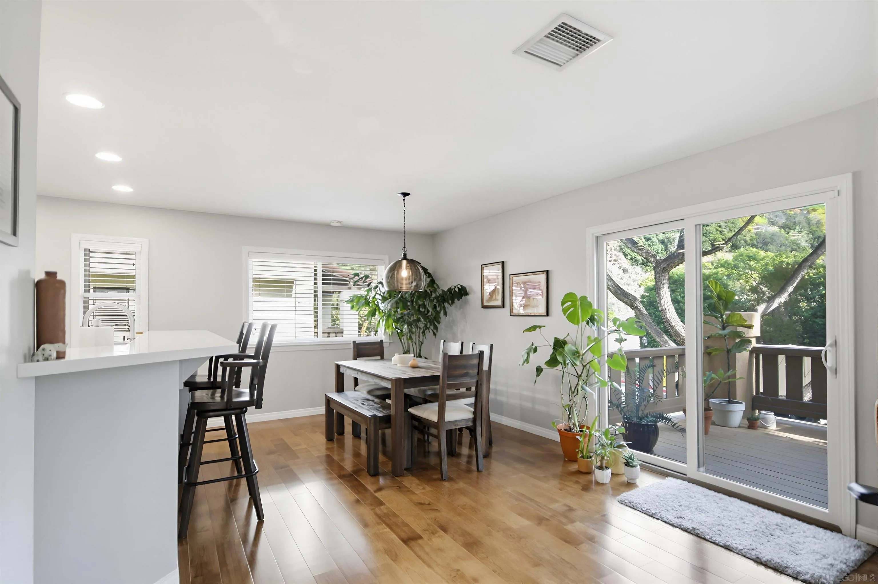 5822 Mission Center Rd Unit A