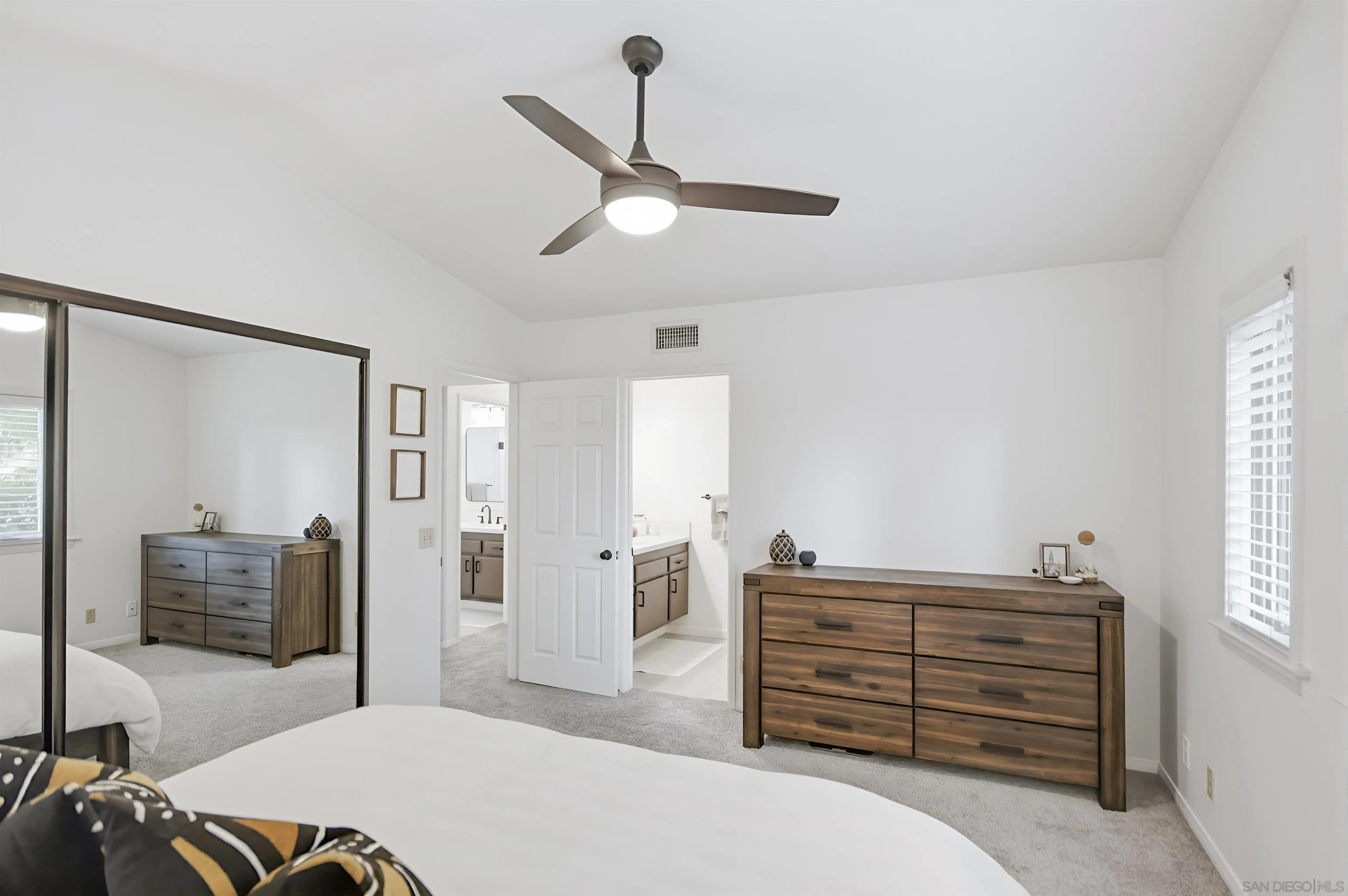5822 Mission Center Rd Unit A