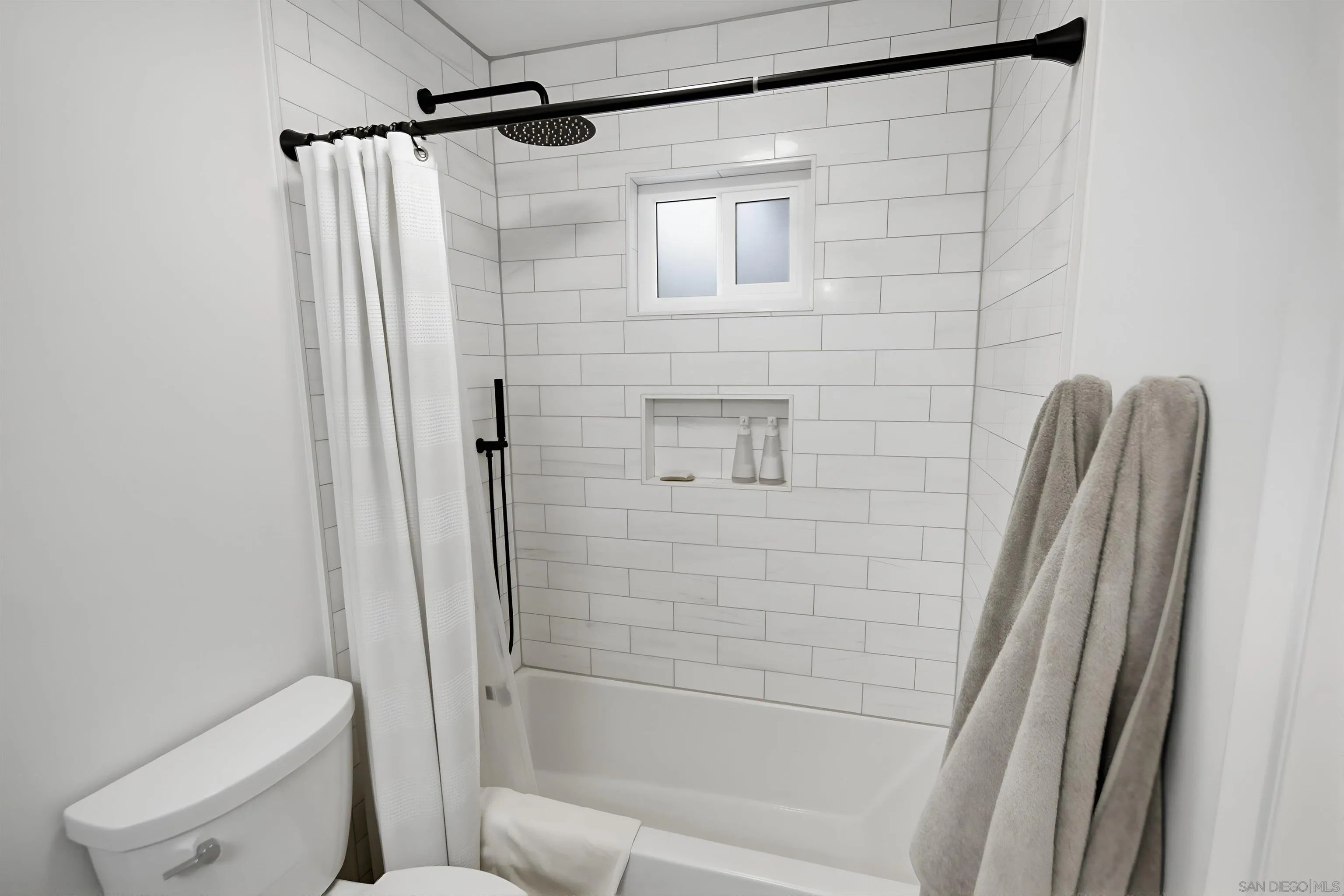 5822 Mission Center Rd Unit A