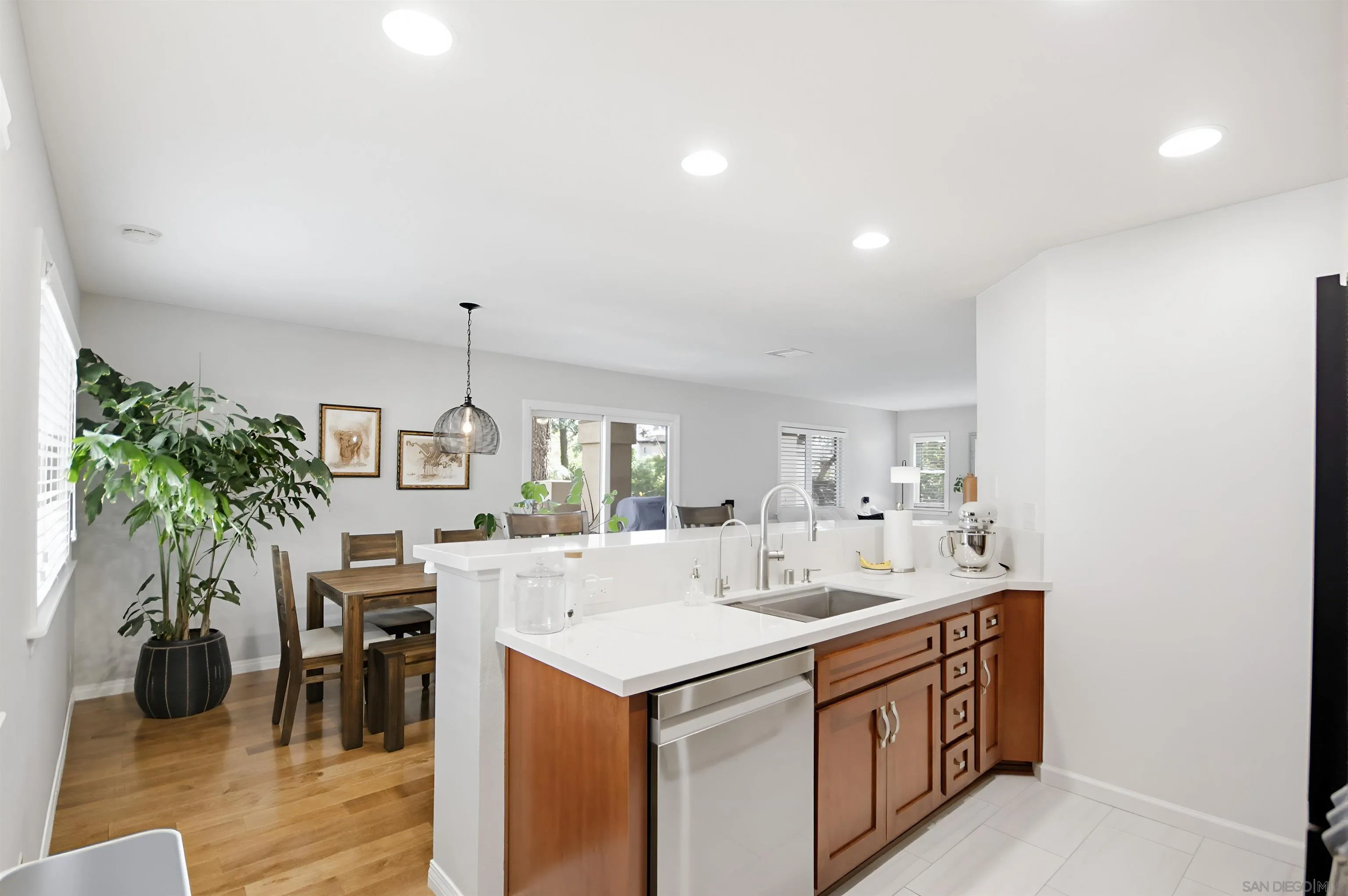 5822 Mission Center Rd Unit A