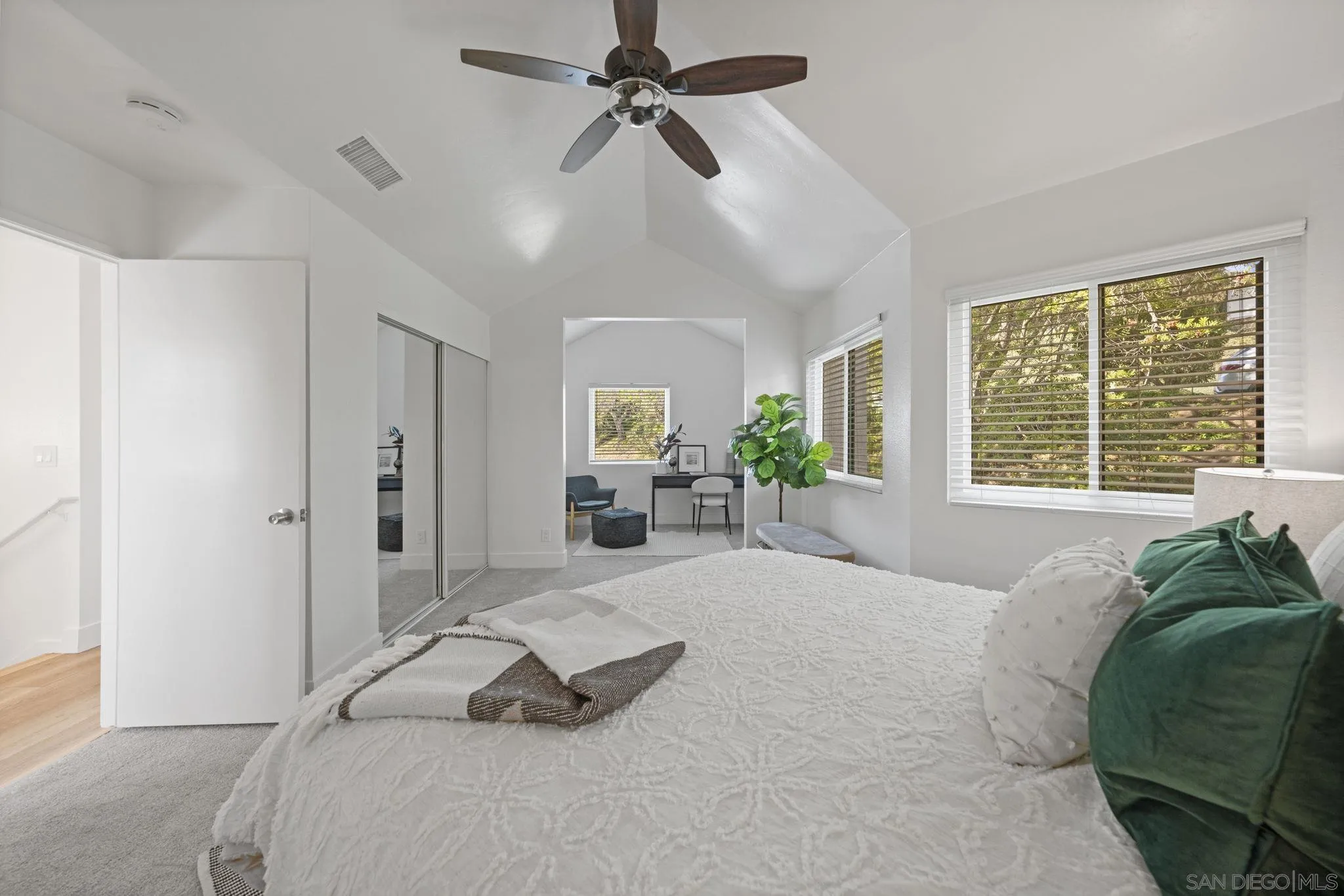 3002 Blue Oak Ct