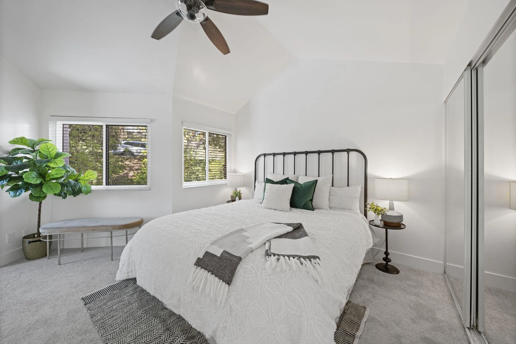 3002 Blue Oak Ct