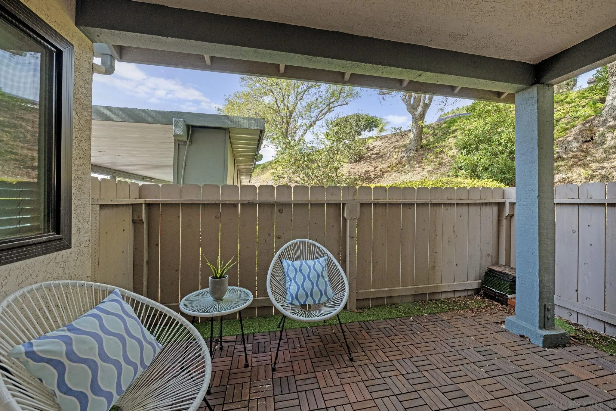 3002 Blue Oak Ct