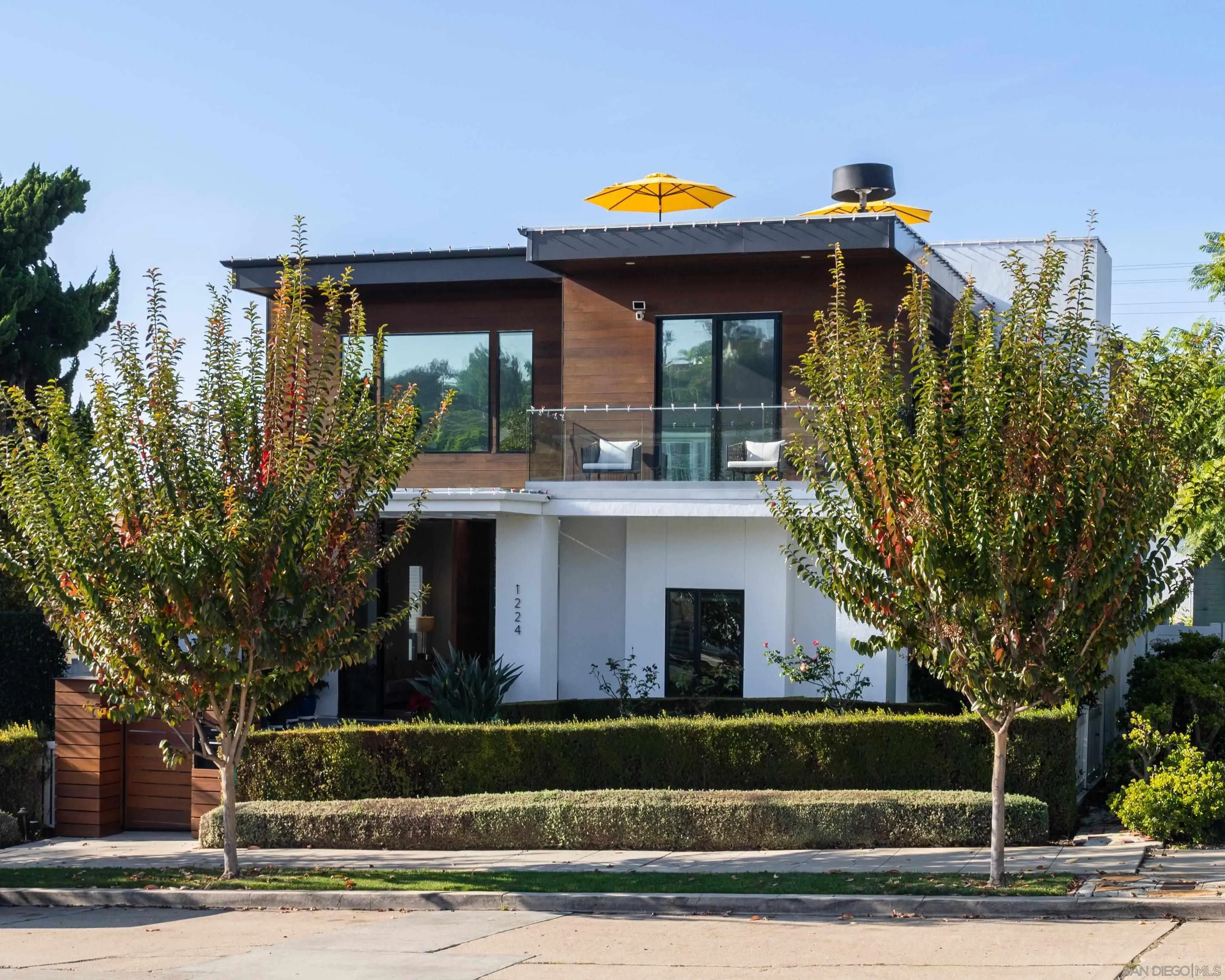 1224 Virginia Way