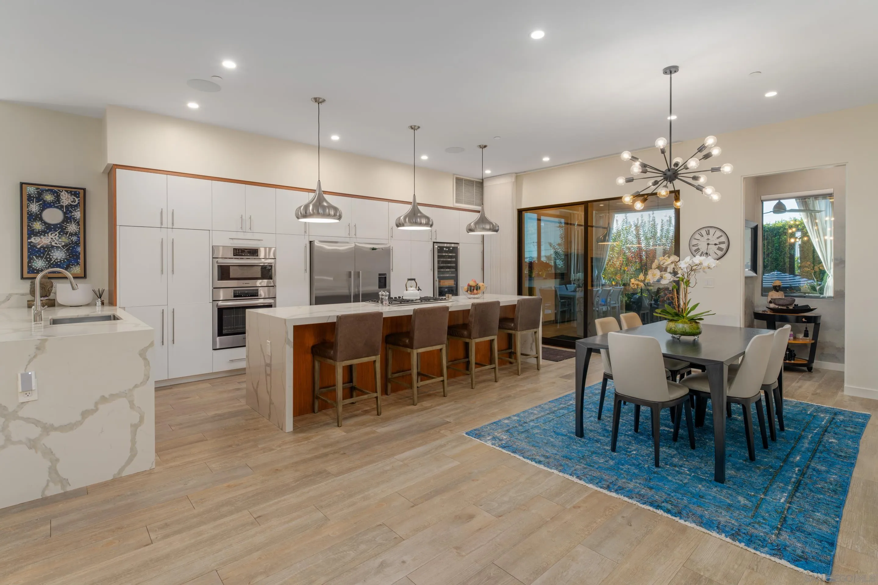 1224 Virginia Way
