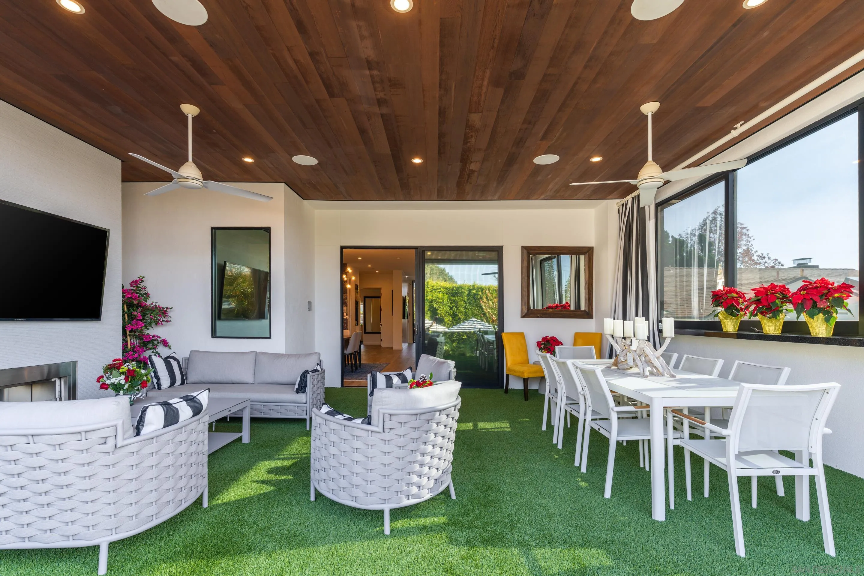 1224 Virginia Way