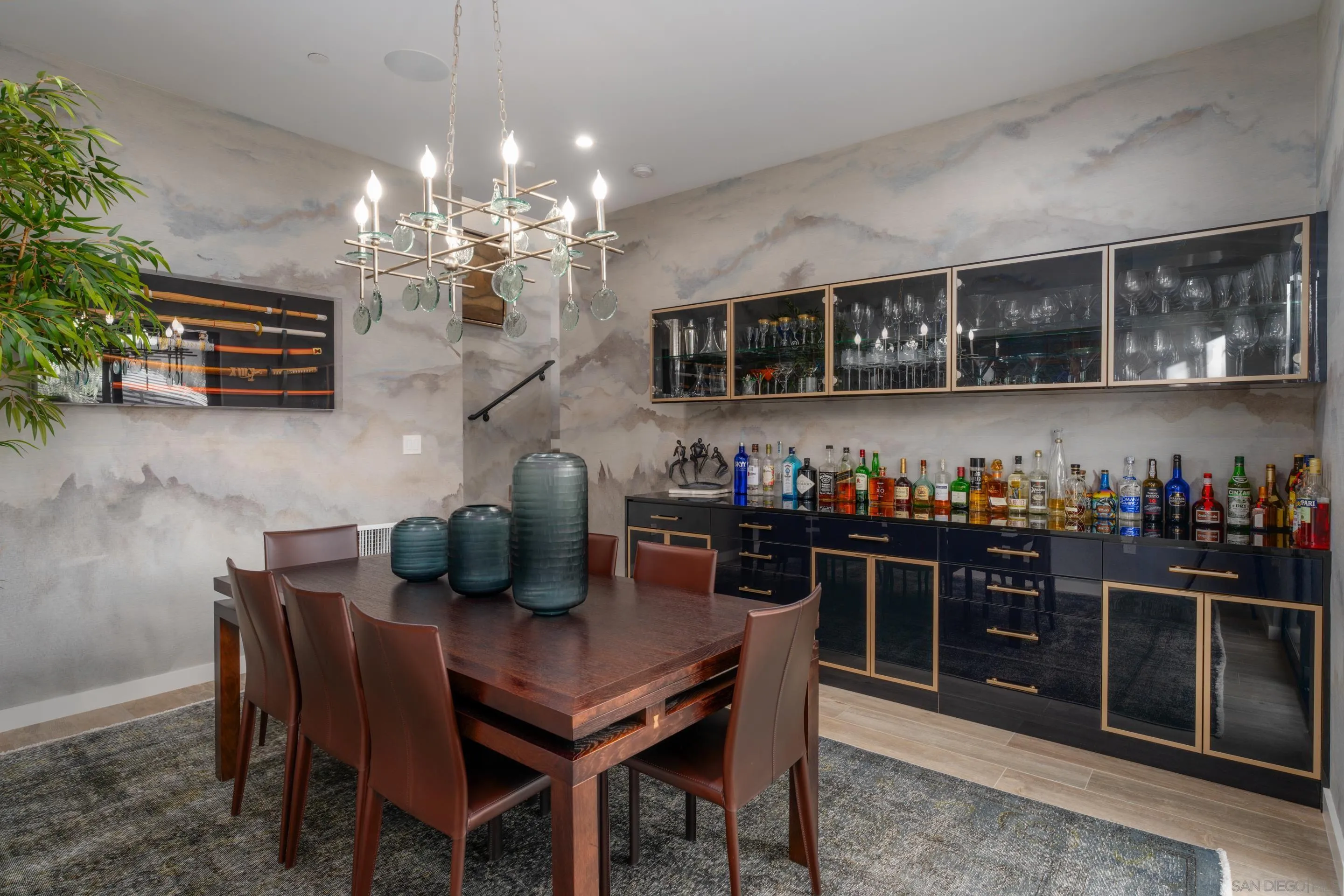 1224 Virginia Way