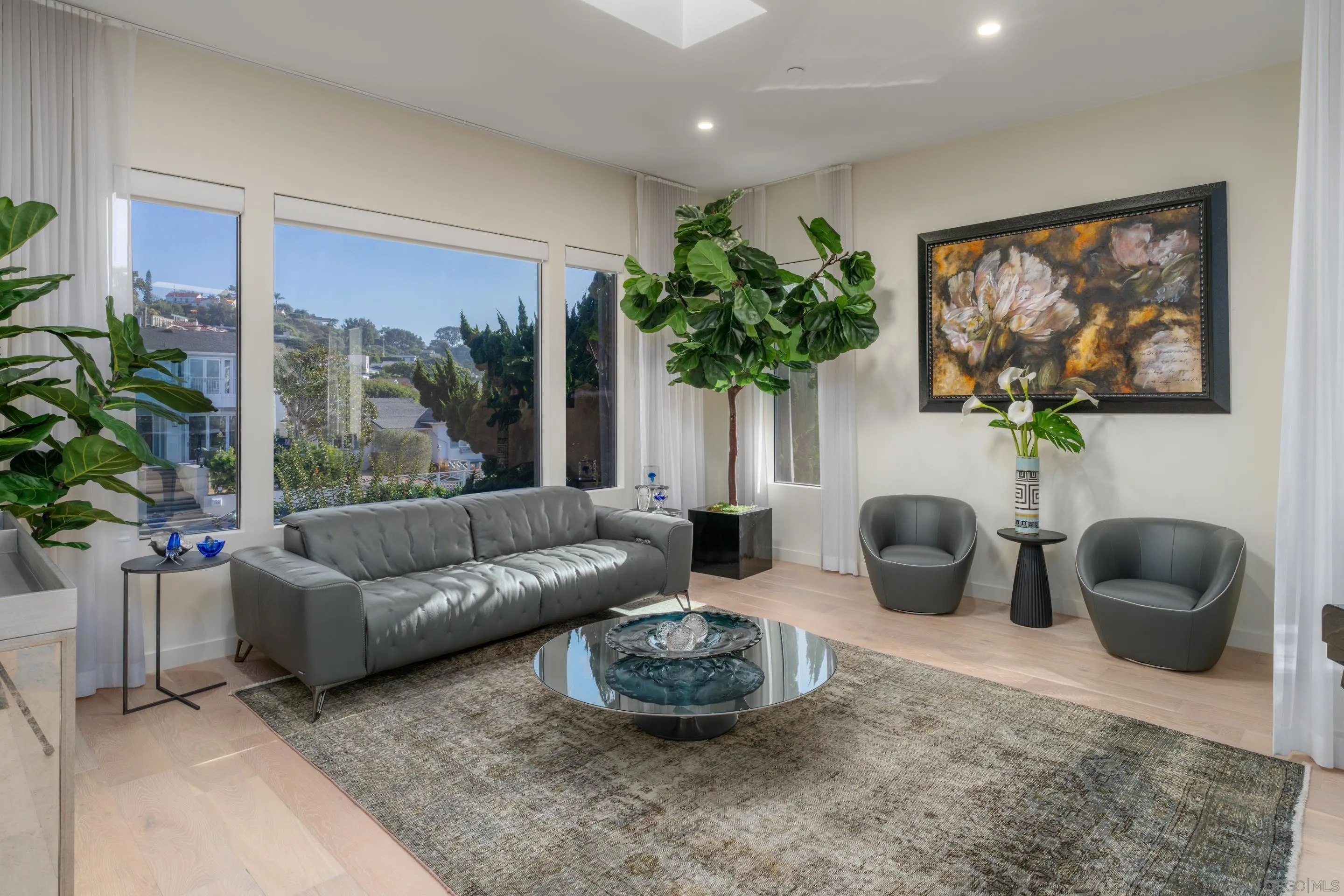 1224 Virginia Way
