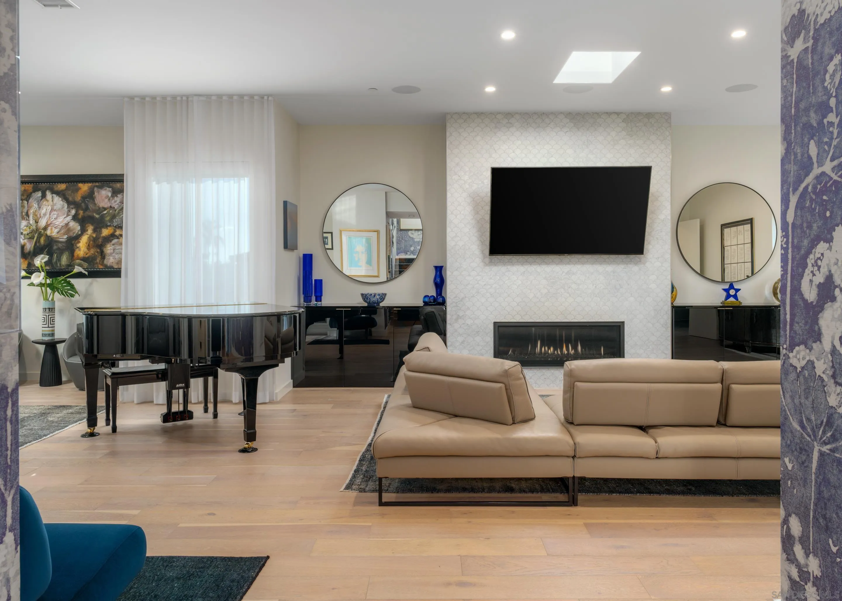 1224 Virginia Way
