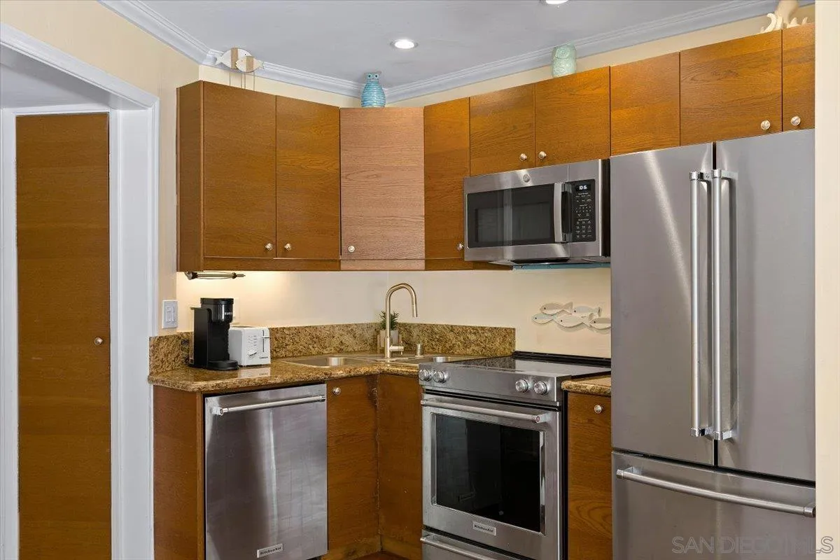 8040 Girard Ave Unit 1