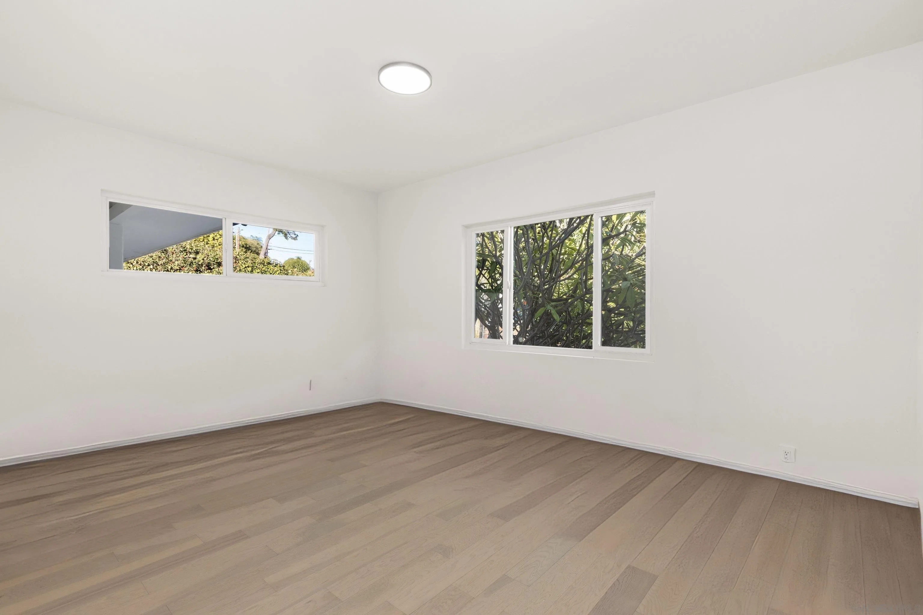 1048 Anza Ave.