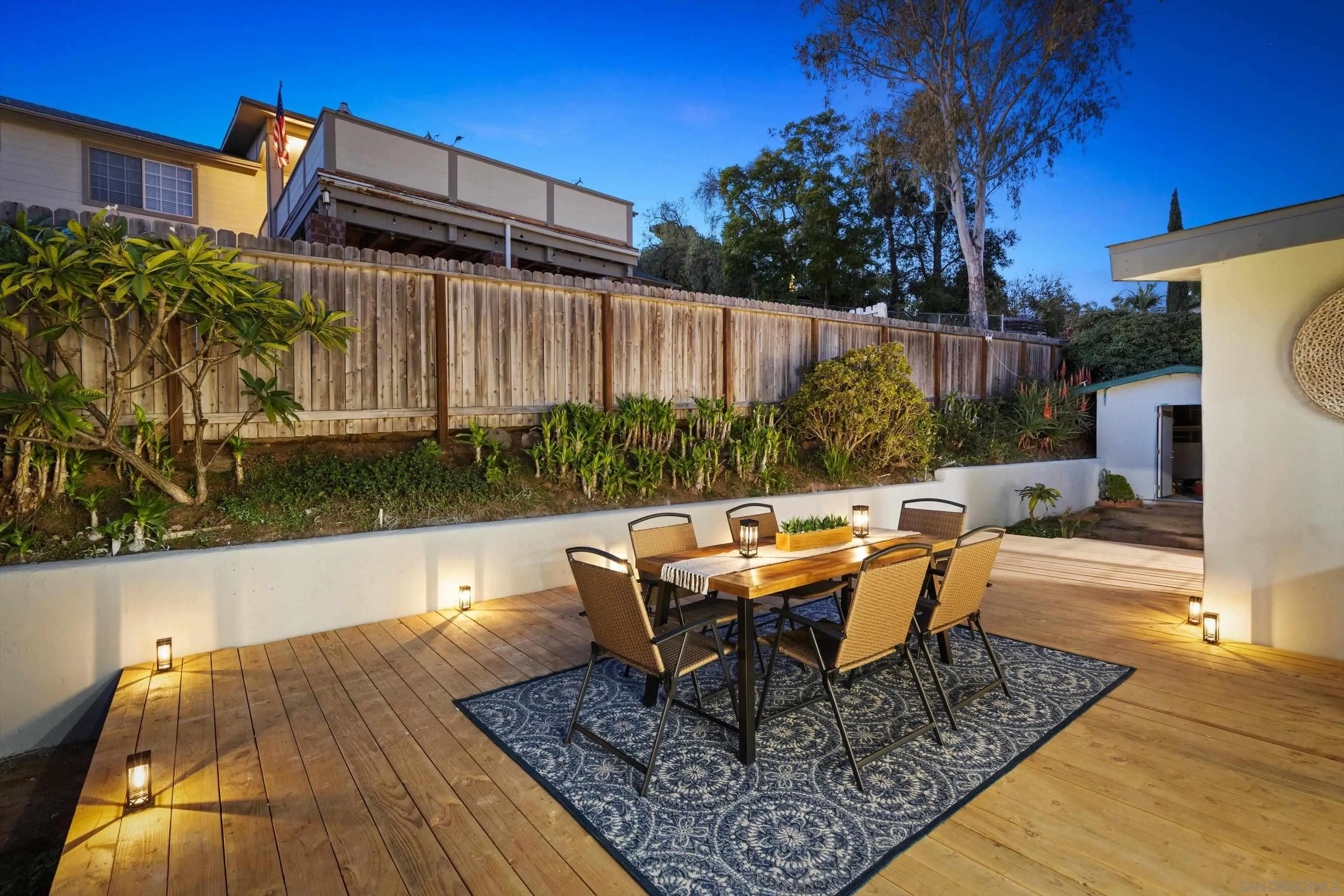 1048 Anza Ave.