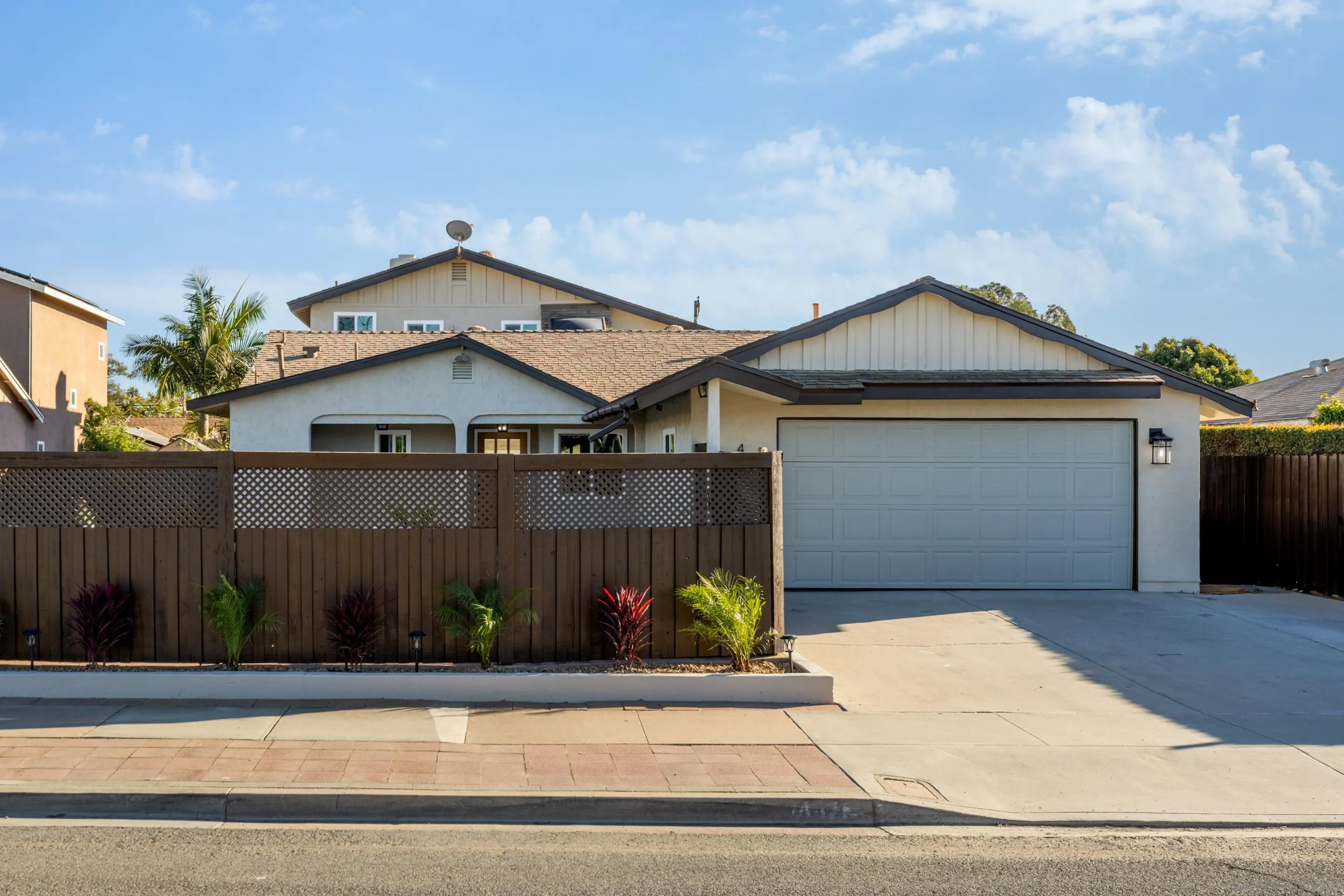 4871 Mount Bigelow Drive