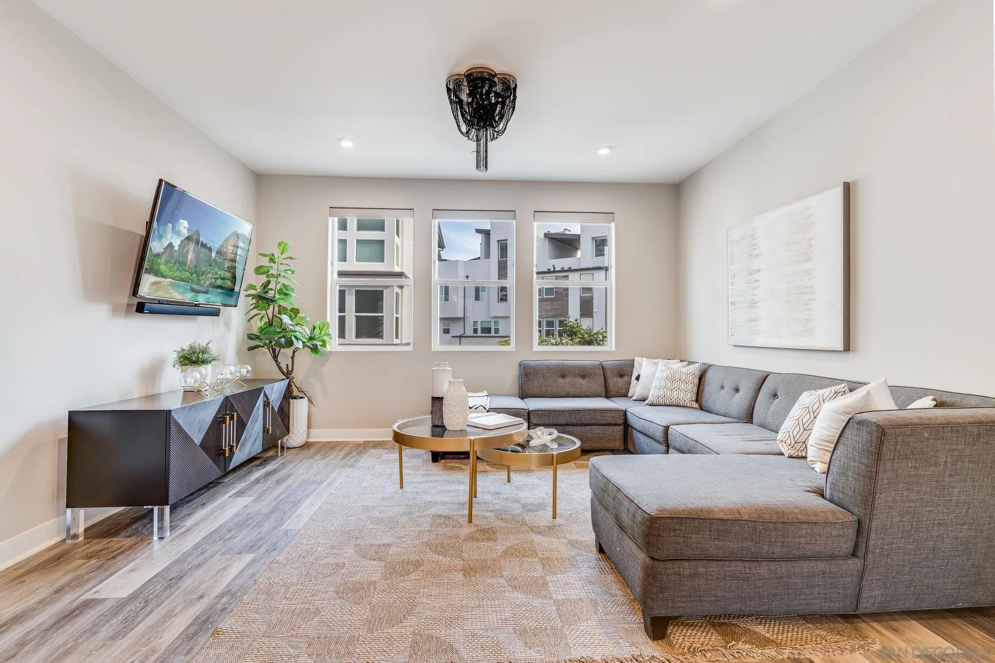2804 Avella Circle