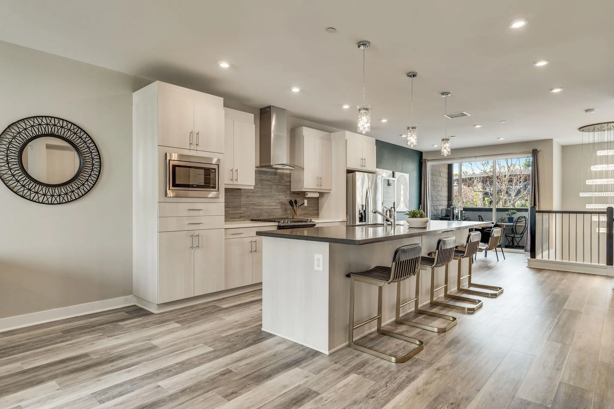 2804 Avella Circle