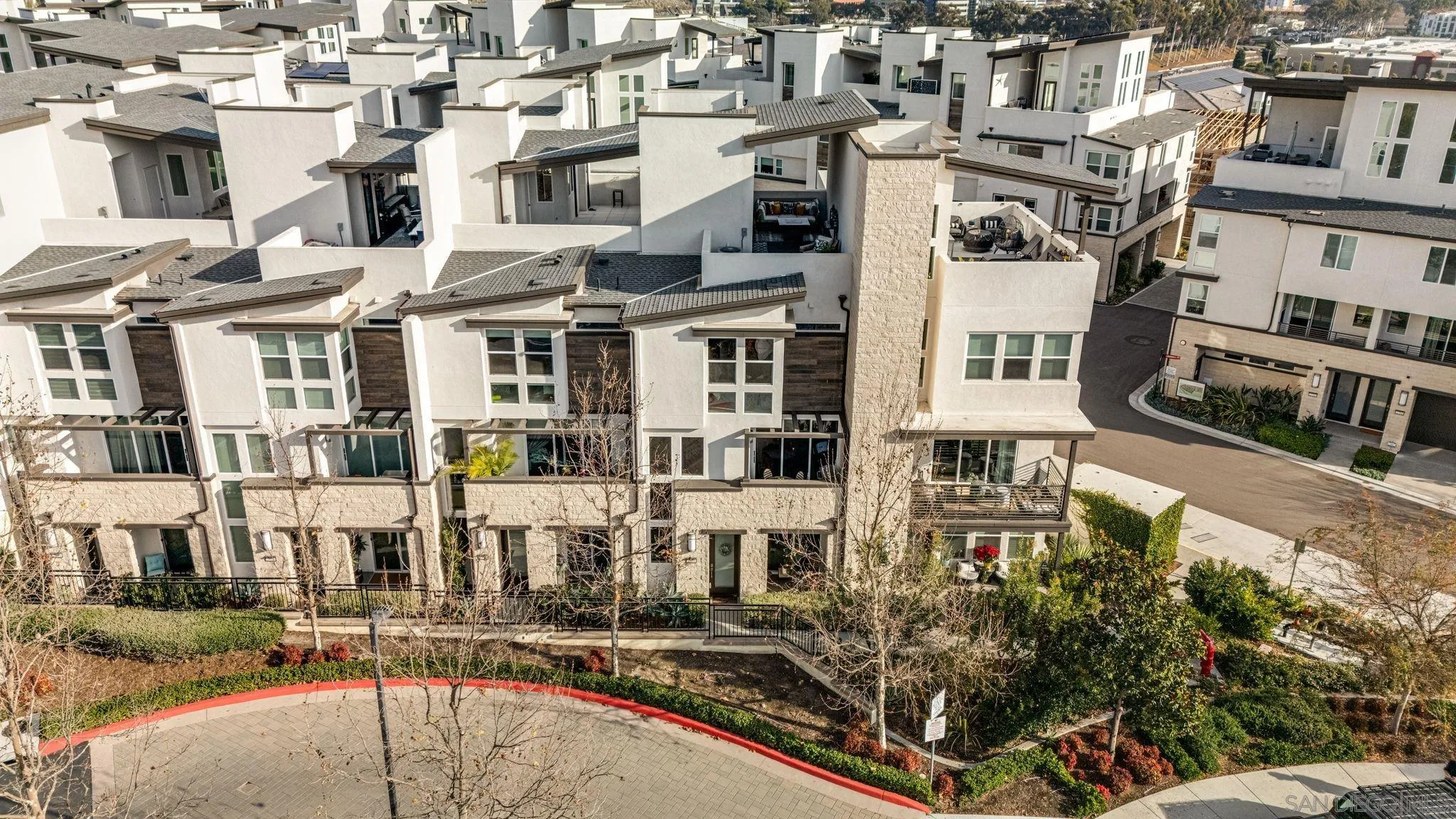 2804 Avella Circle