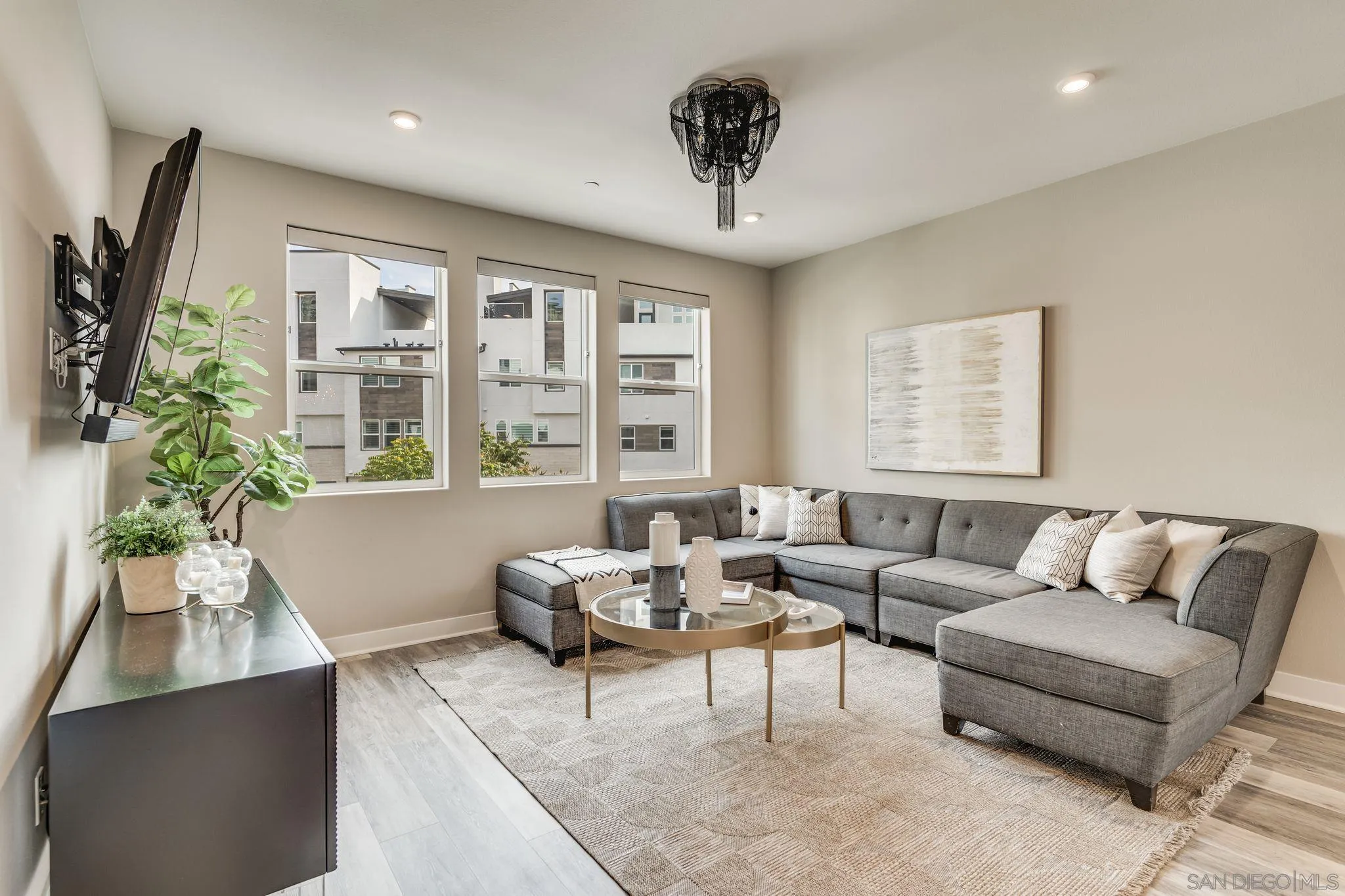 2804 Avella Circle