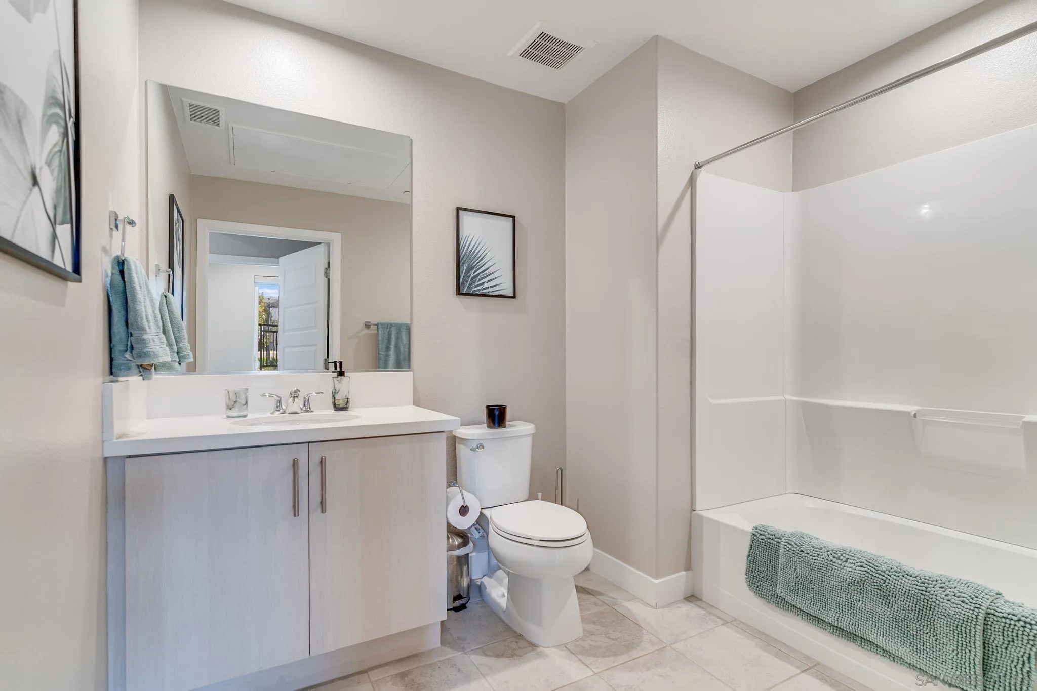 2804 Avella Circle