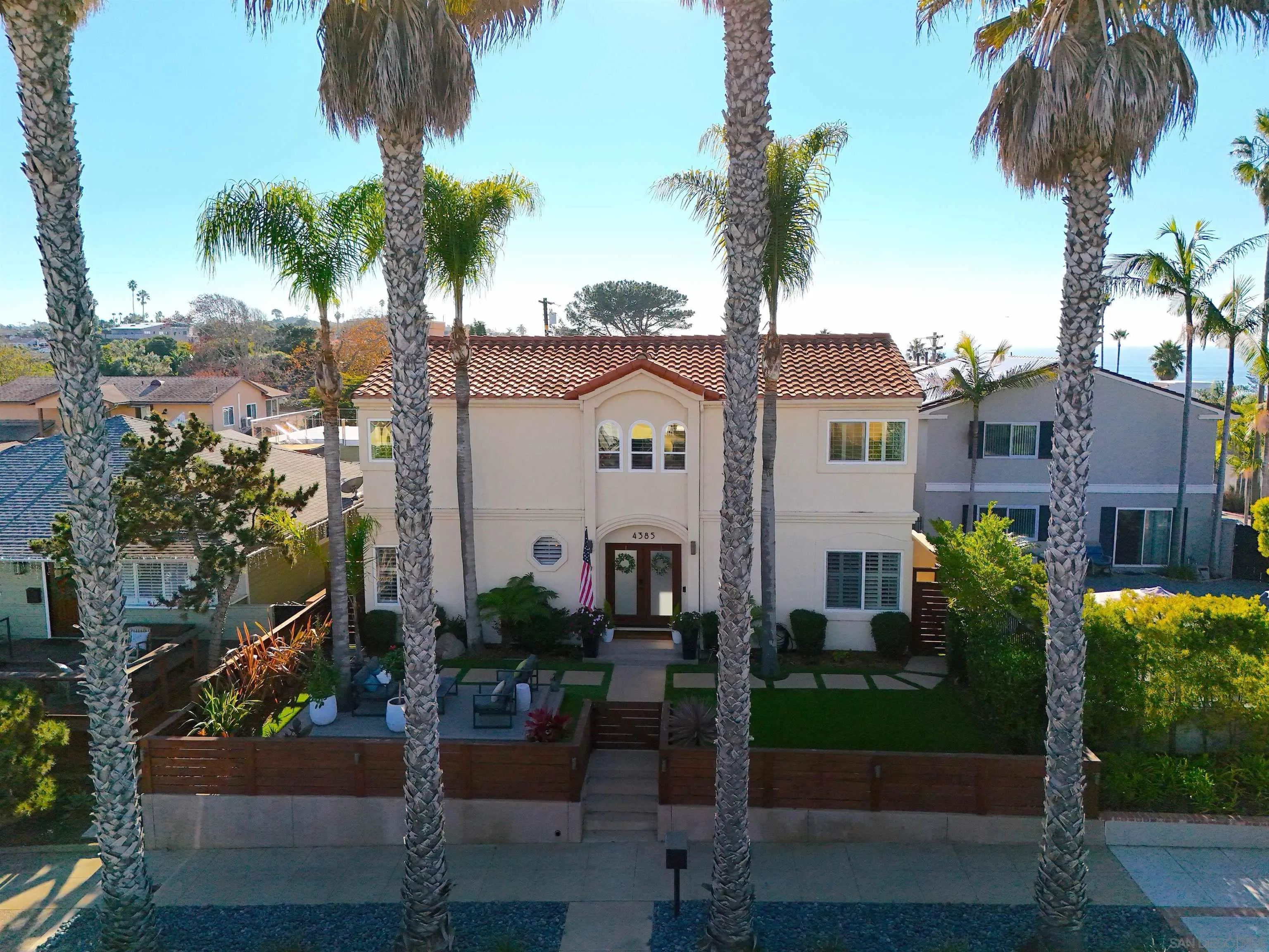 4385 Orchard Ave