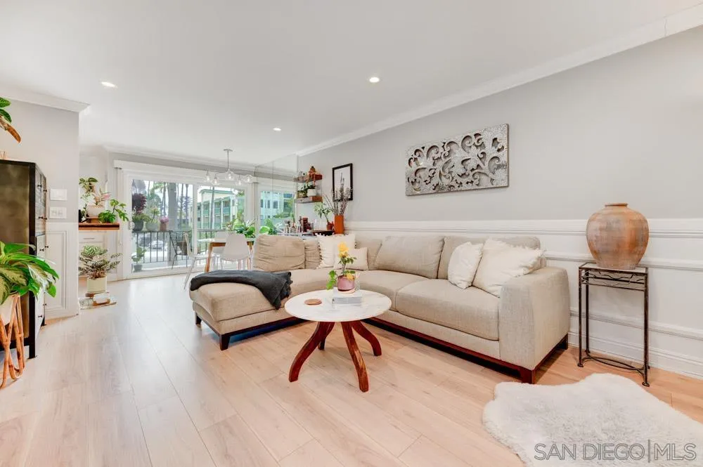 140 Walnut Ave. Unit 2d