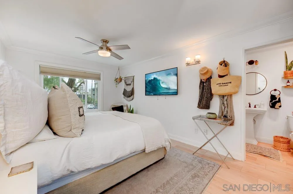 140 Walnut Ave. Unit 2d