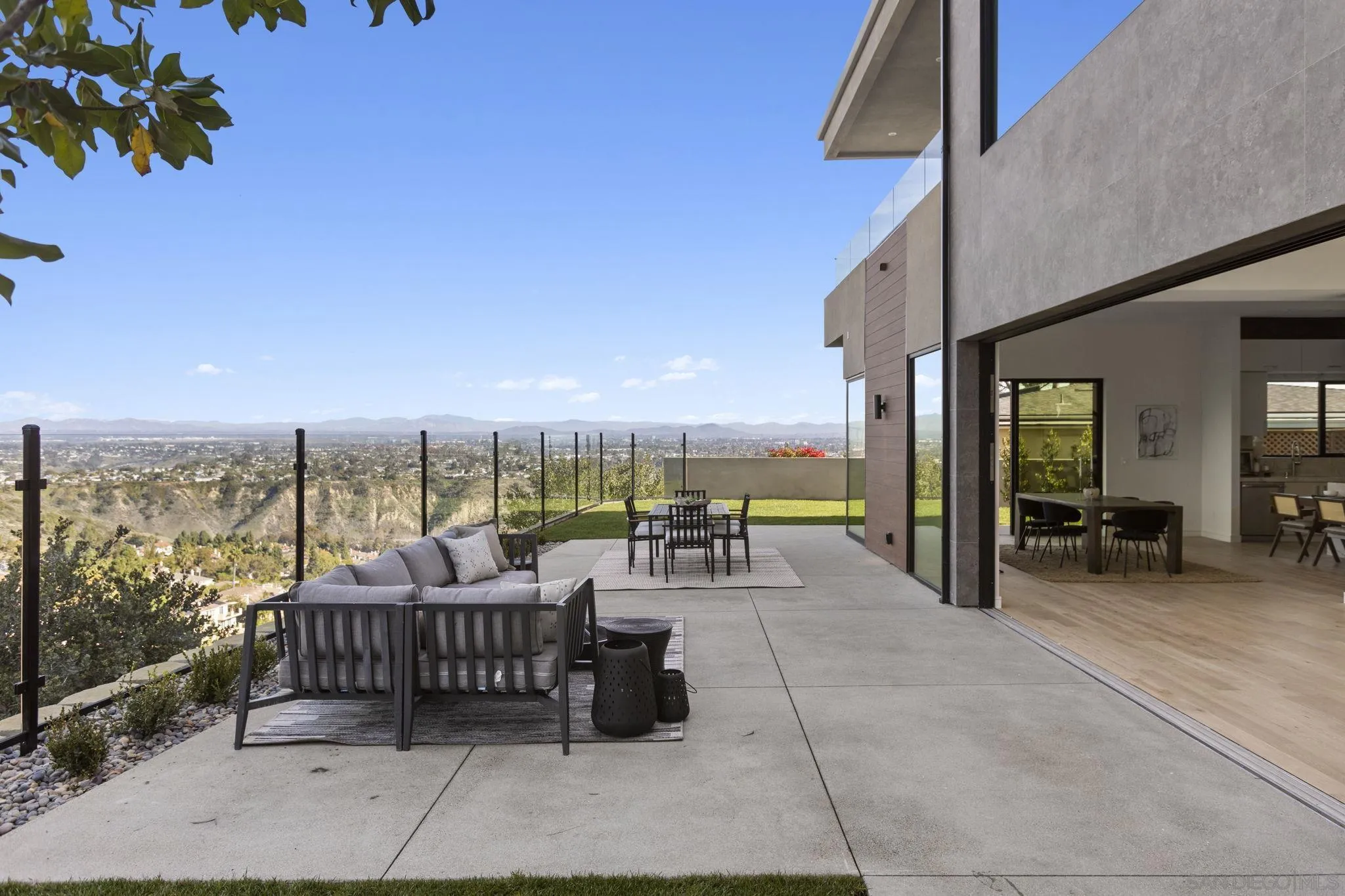 2448 Sagebrush Ct