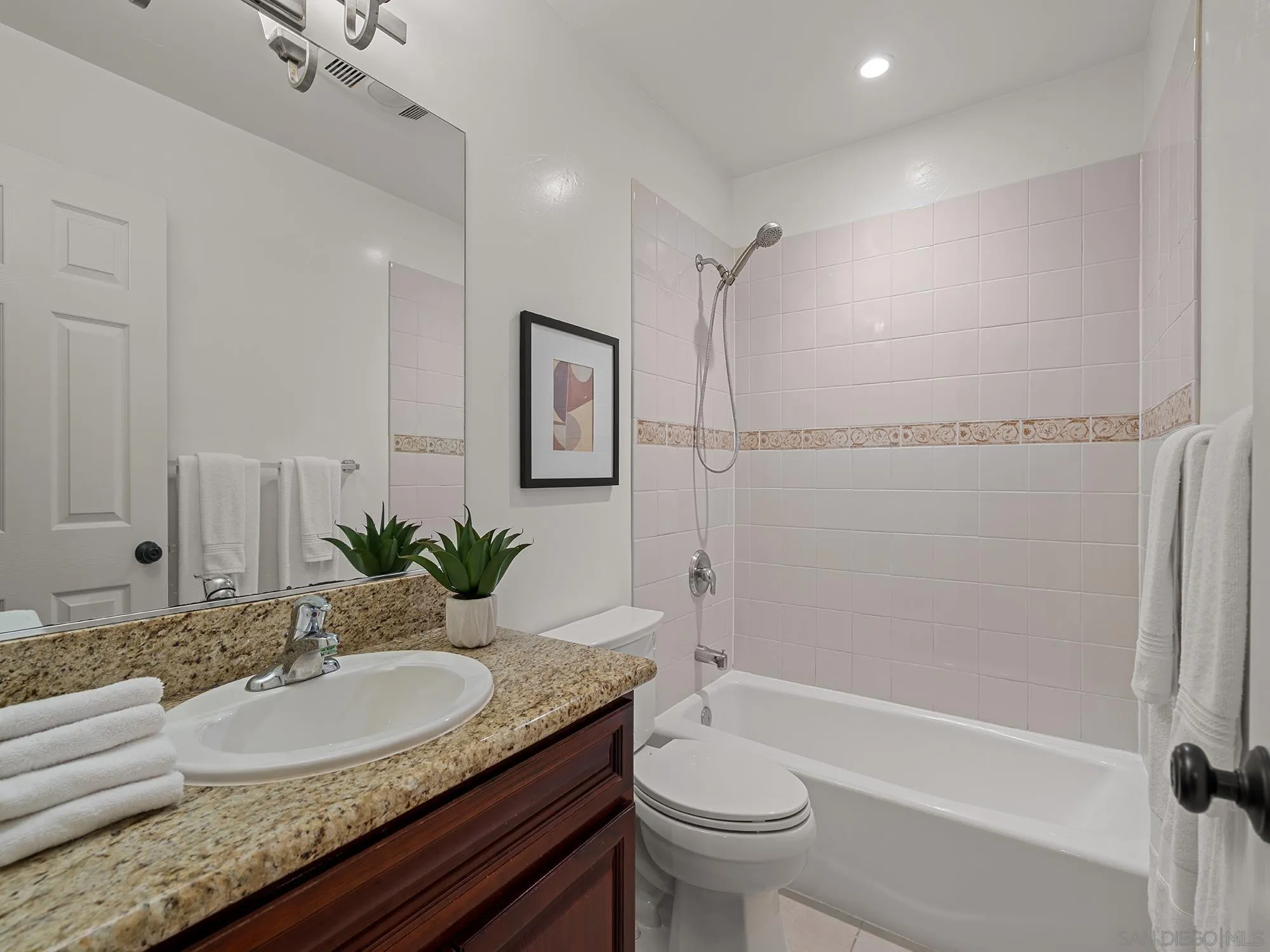 2265 Manchester Ave (and 2265a)