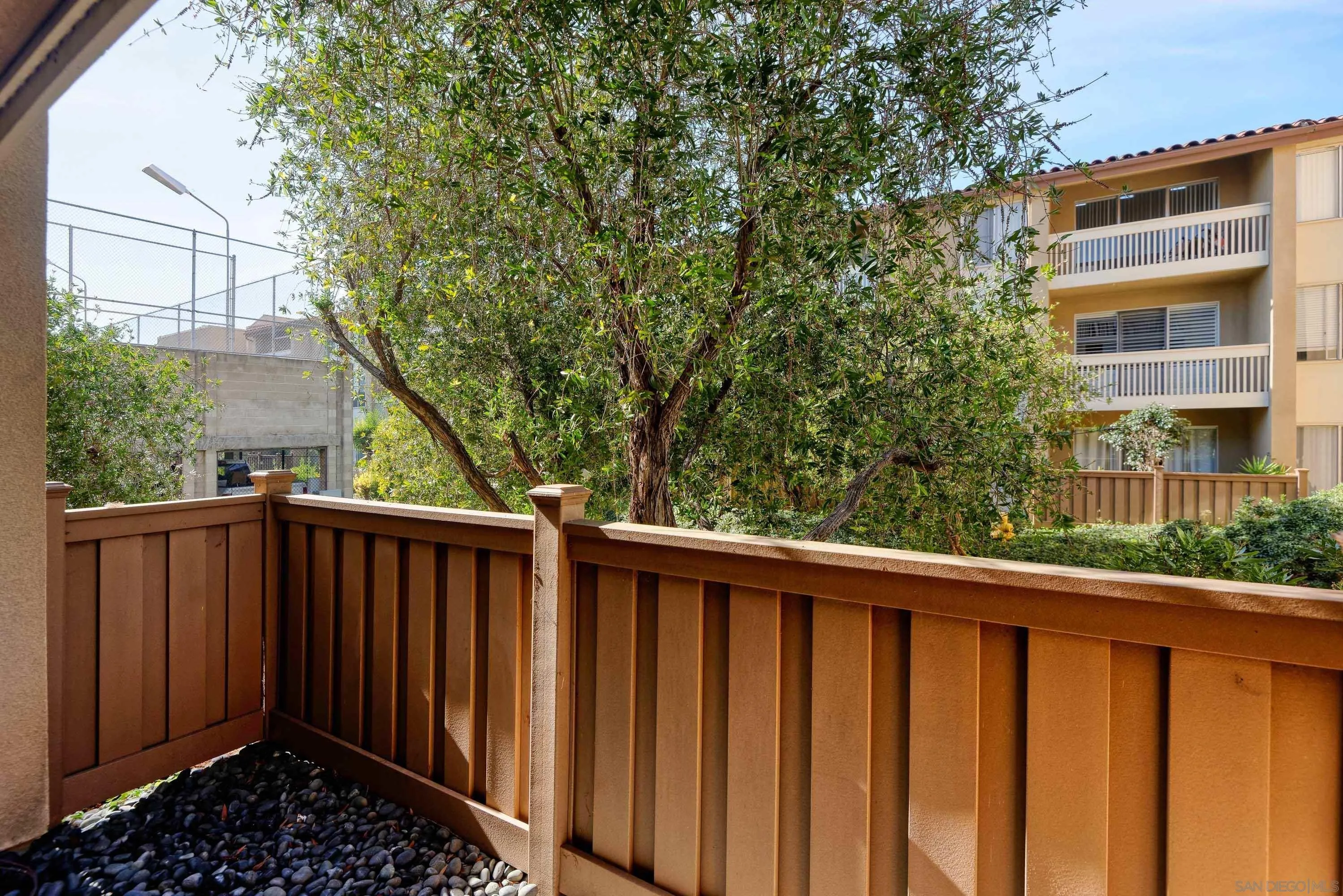 4600 Lamont St Unit 102