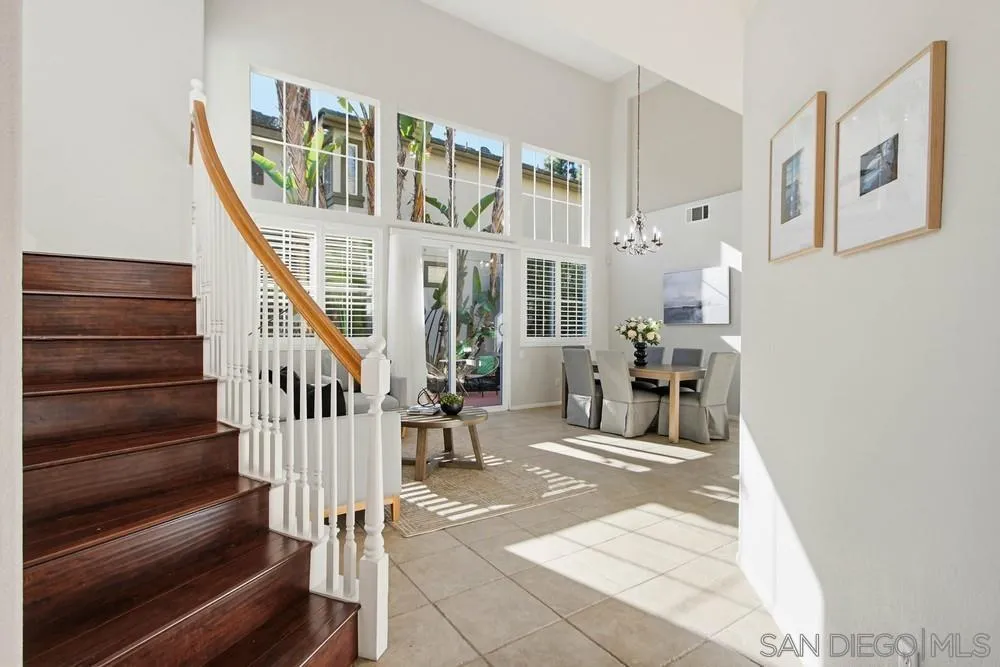 5423 Foxtail Loop