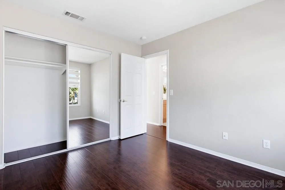 5423 Foxtail Loop