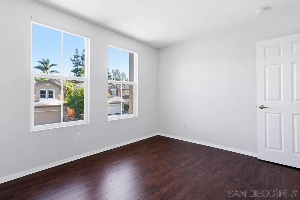 5423 Foxtail Loop