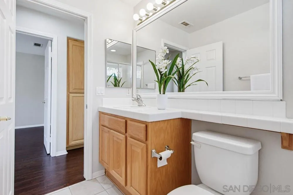 5423 Foxtail Loop