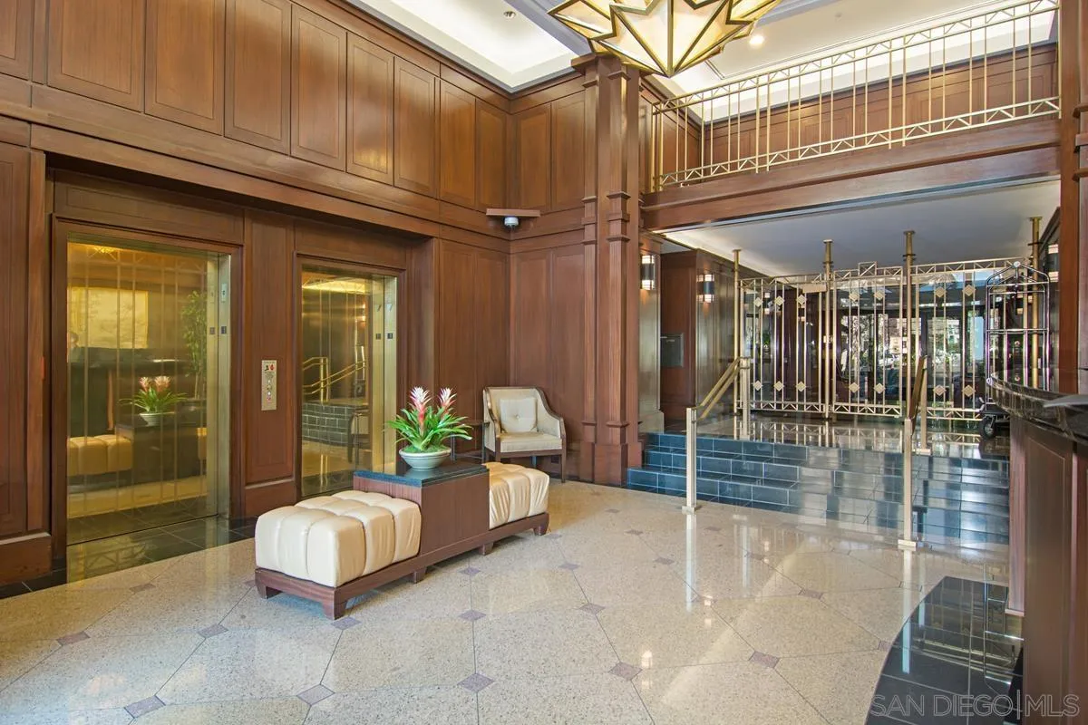500 W W Harbor Dr Unit 107