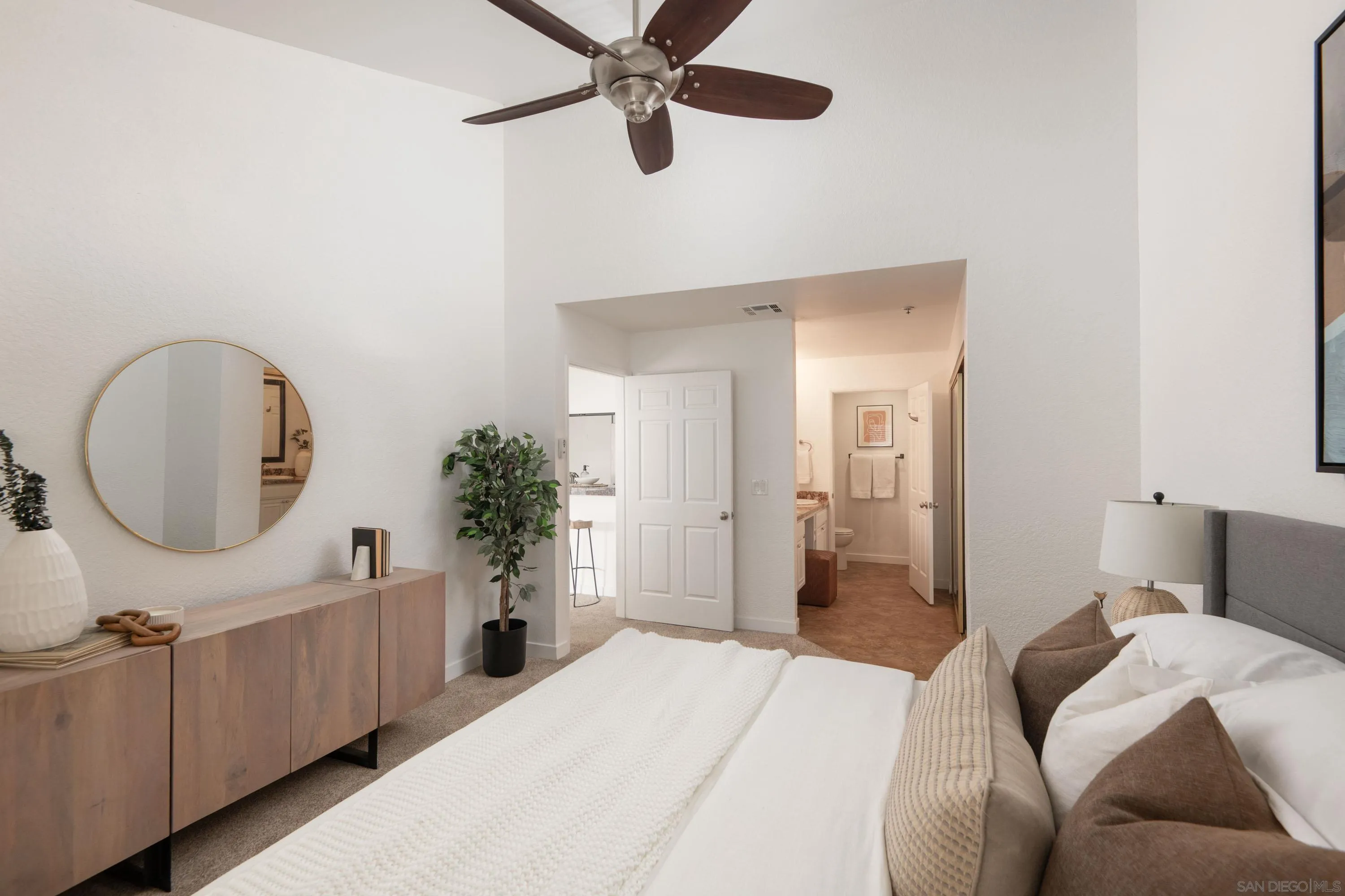 5705 Friars Rd Unit 54