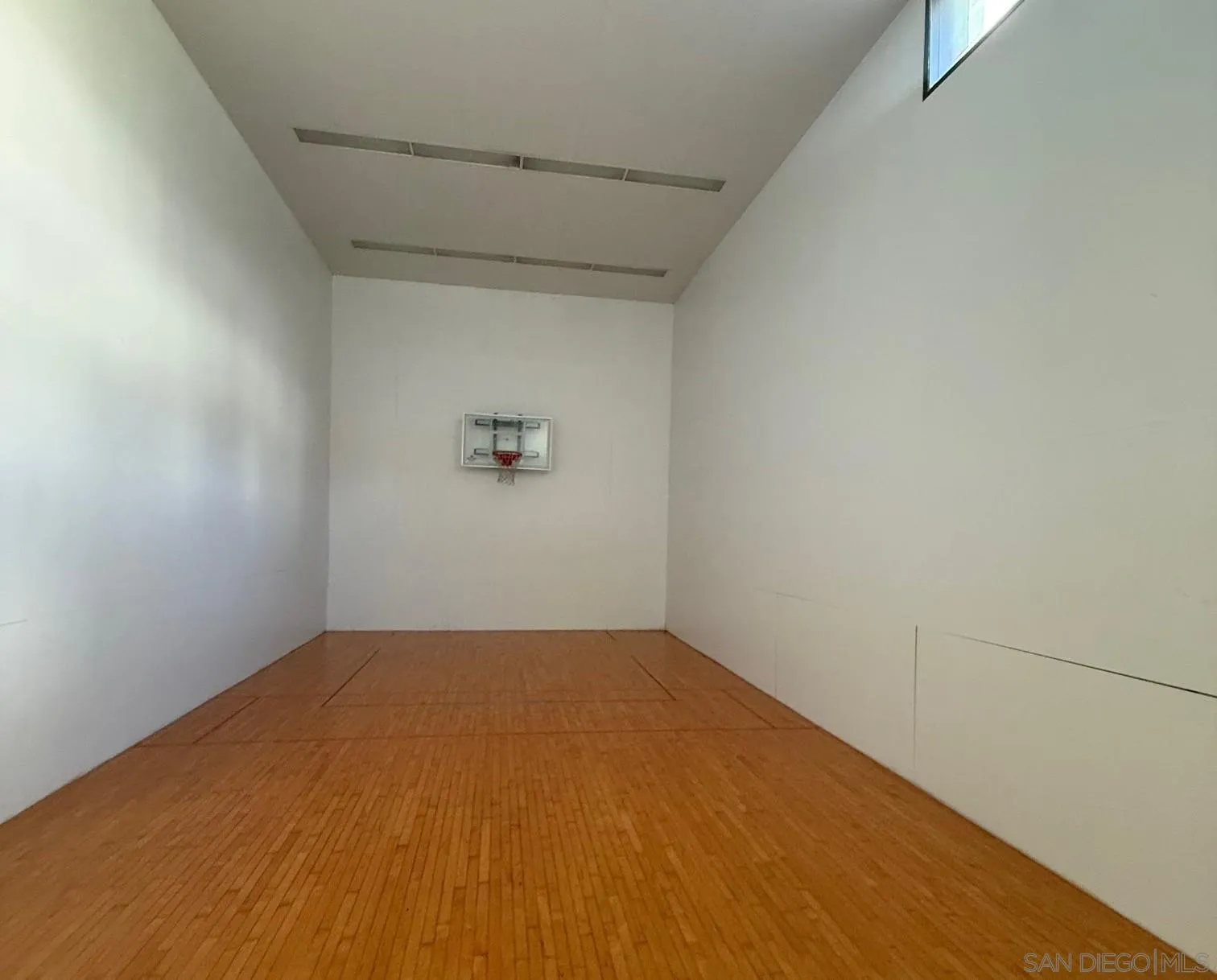 5745 Friars Rd Unit 80