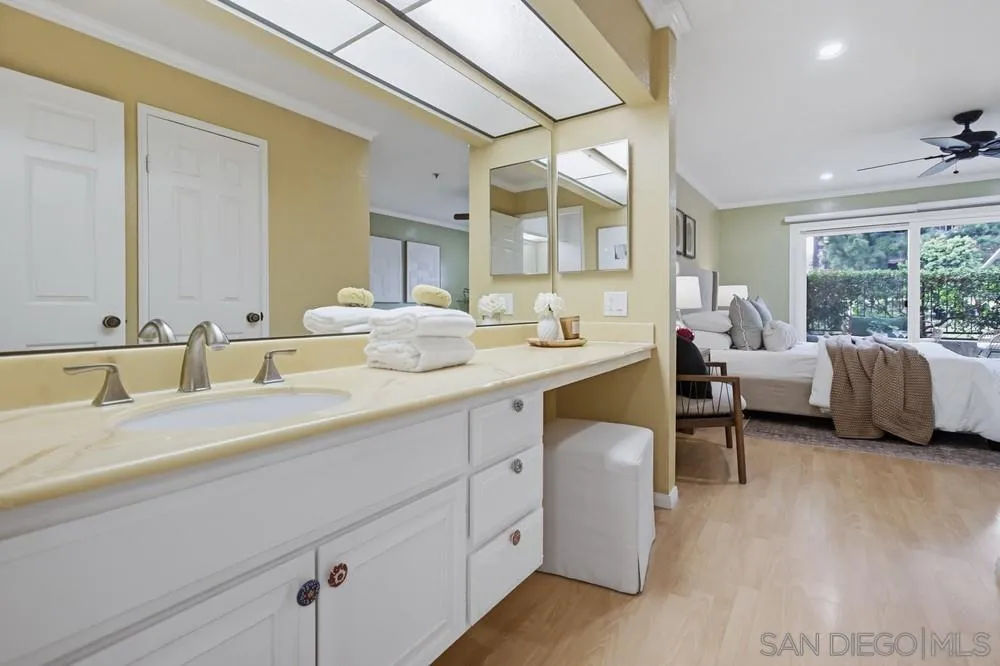5745 Friars Rd Unit 80