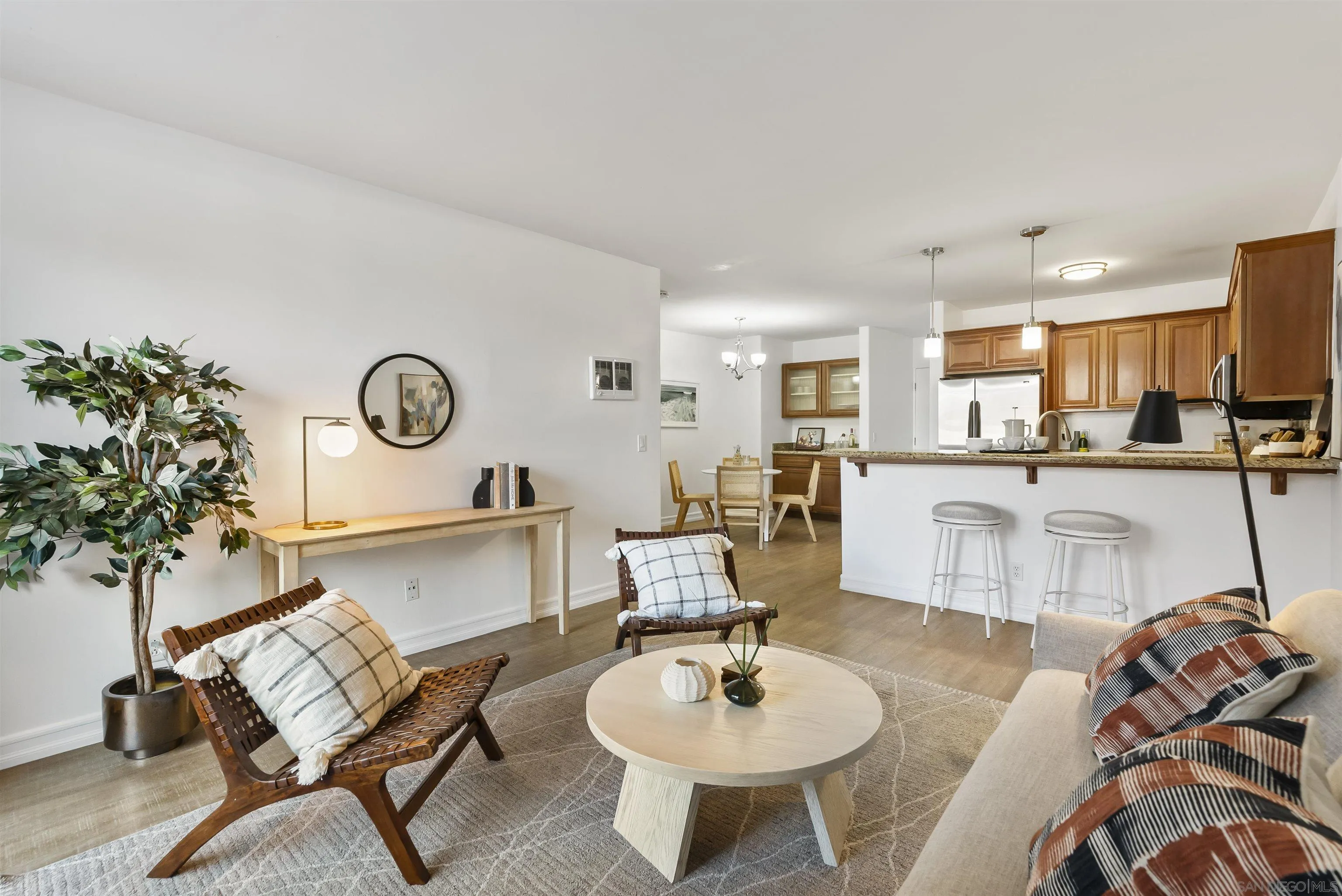 3910 Haines St Unit 106